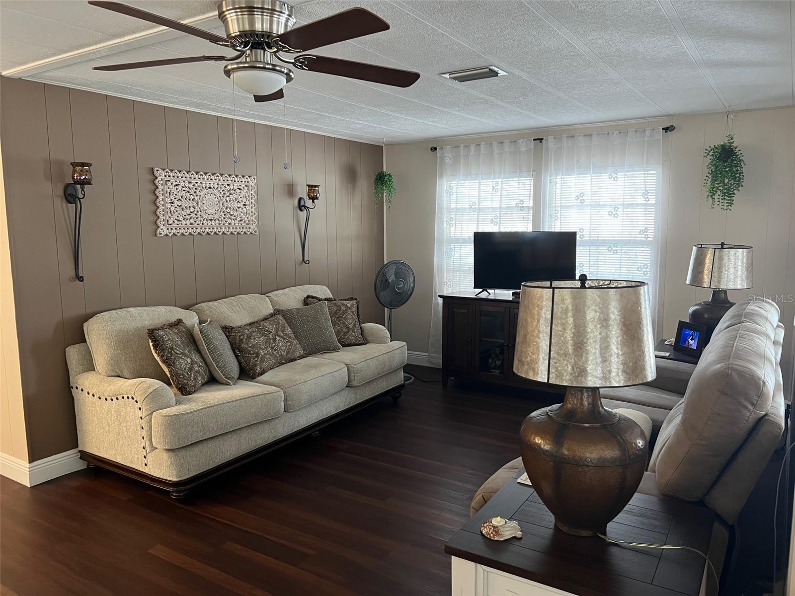 136 Royal Palm Circle Largo FL 33778 TB8480223 image24