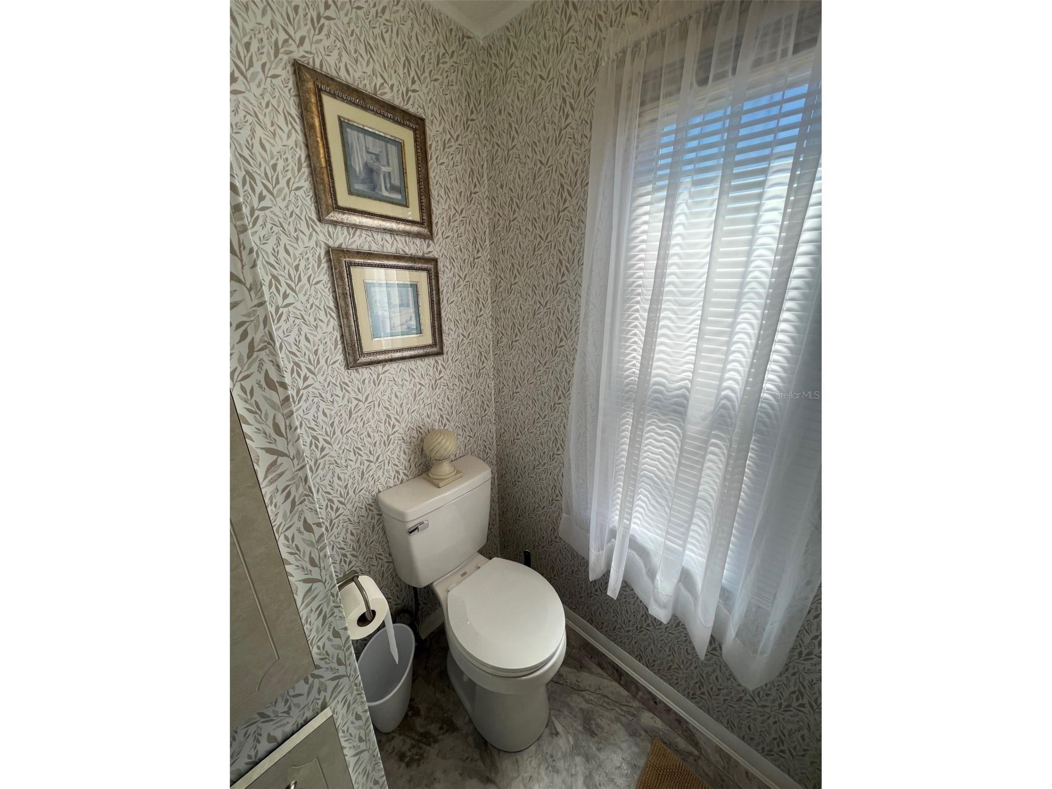 136 Royal Palm Circle Largo FL 33778 TB8480223 image42
