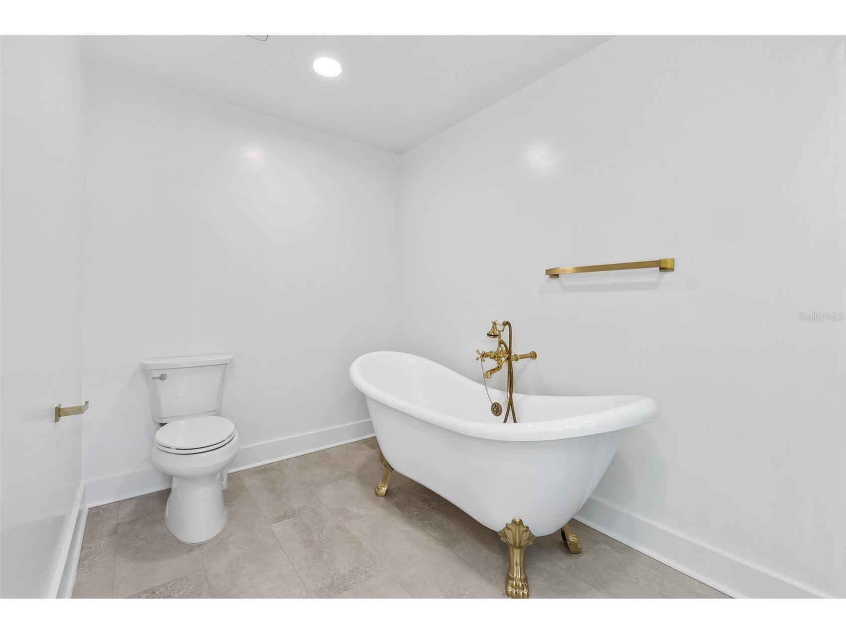 136 Sea Duck Circle E Daytona Beach FL 32119 V4947502 image33