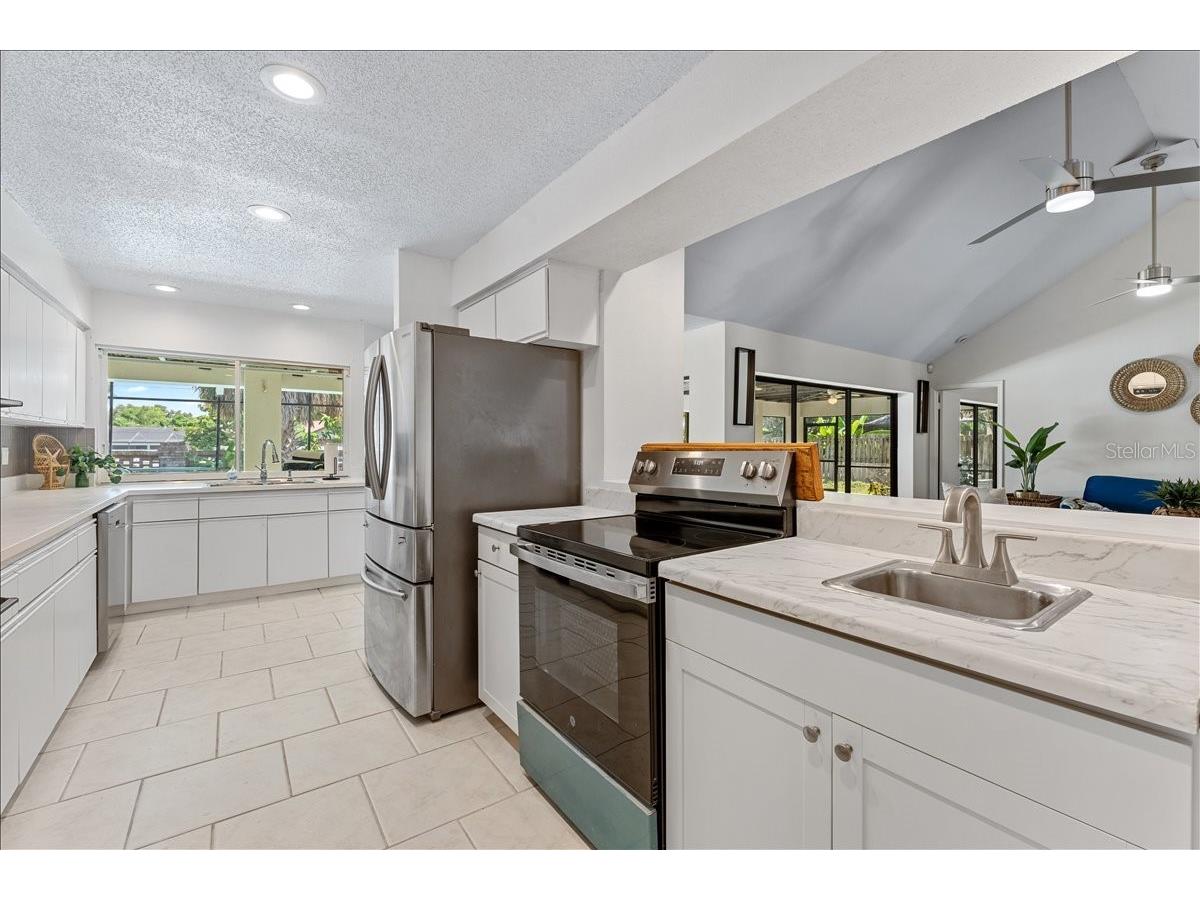 136 Sheffield Circle E Palm Harbor FL 34683 TB8512808 image23