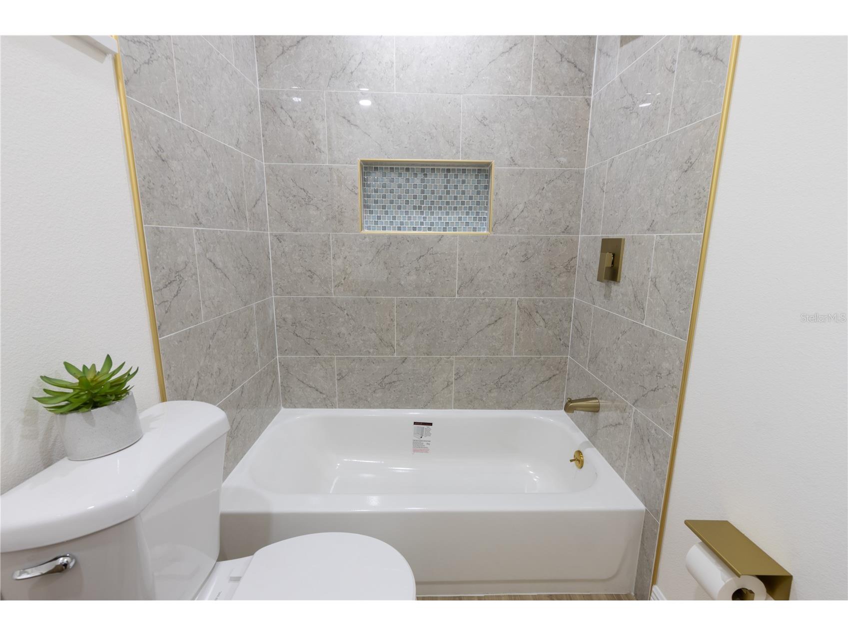 136 Taylor Avenue Daytona Beach FL 32114 O6410853 image12