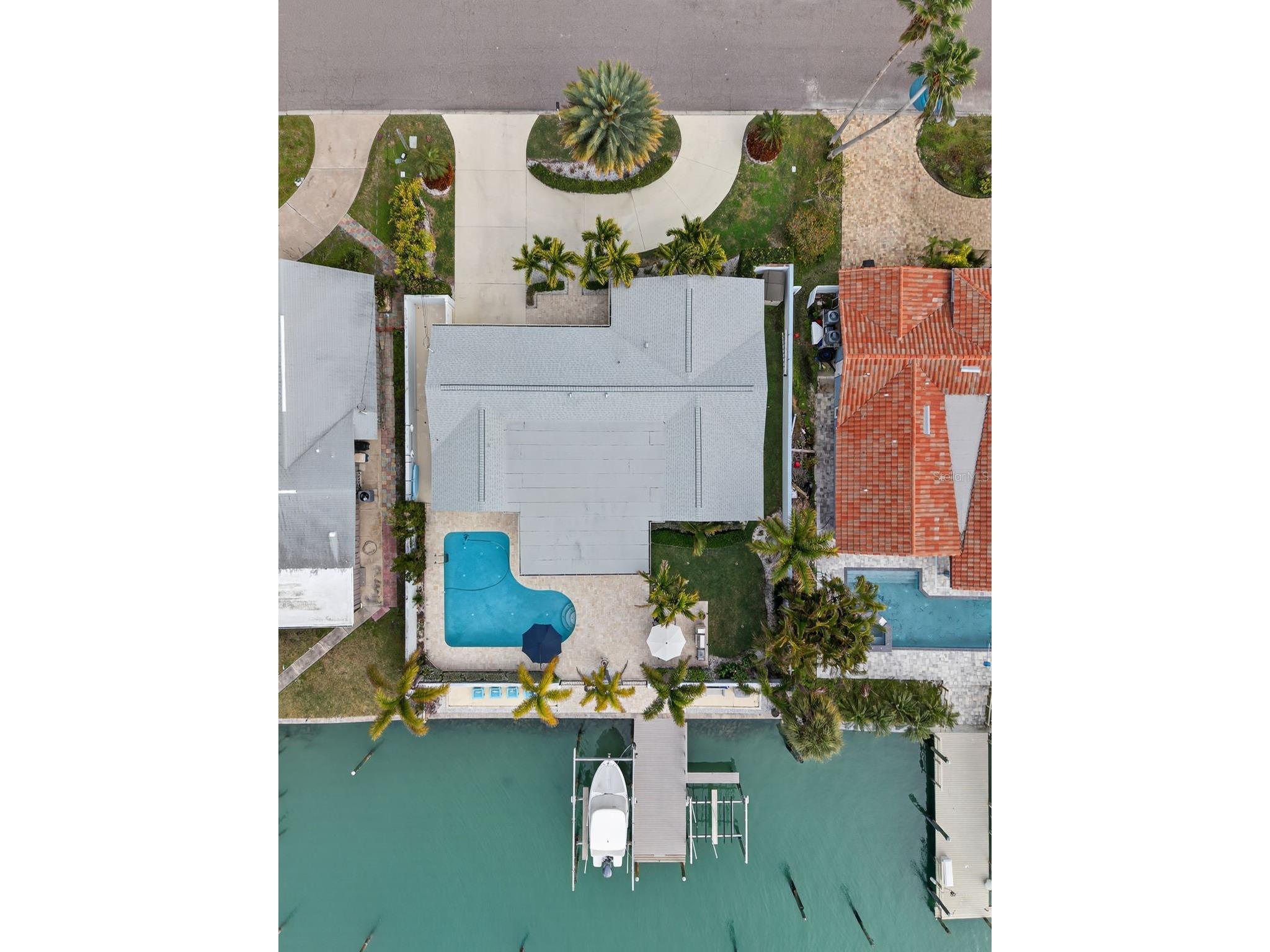 136 Windward Island Clearwater Beach FL 33767 TB8475218 image12