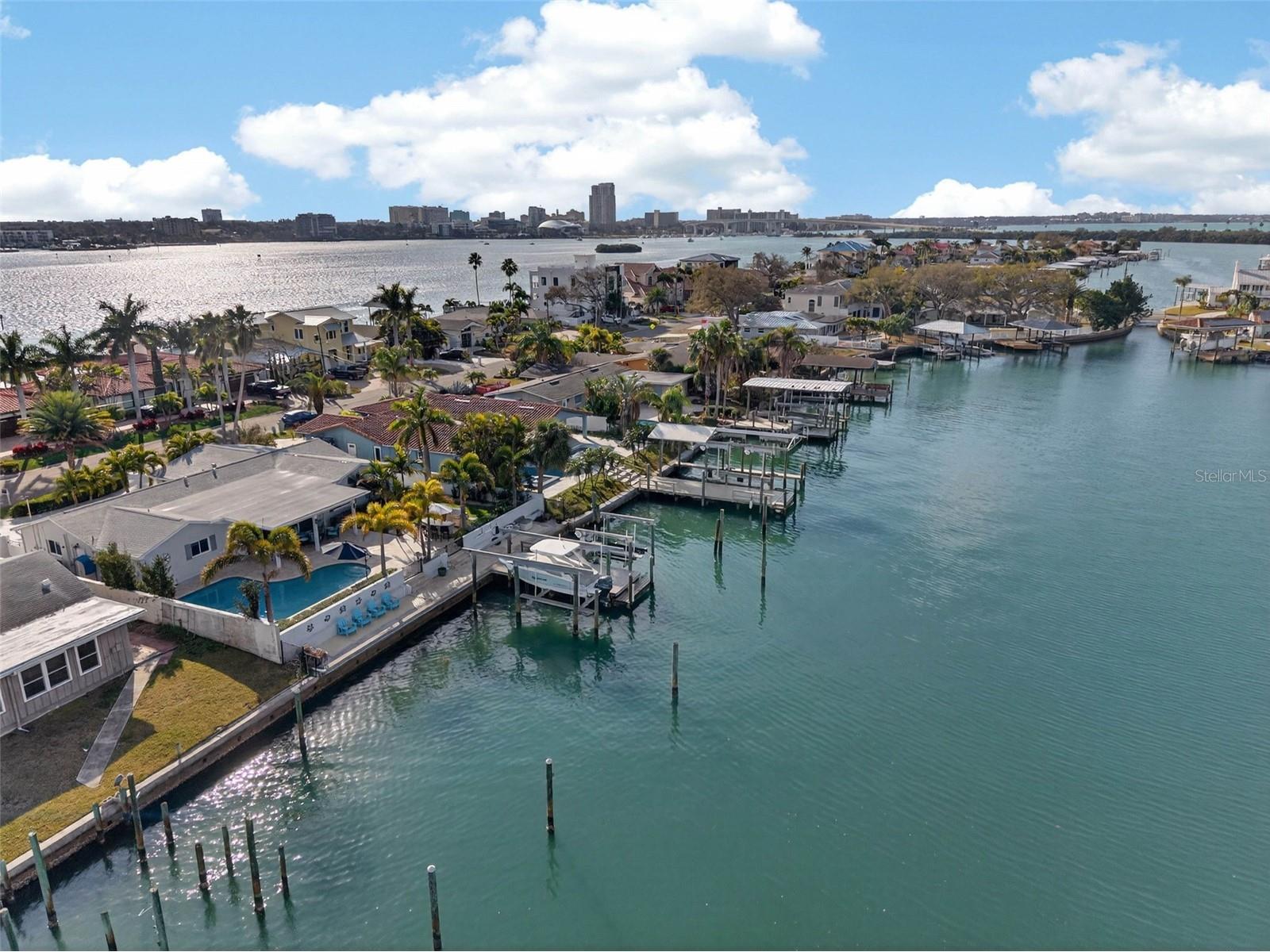 136 Windward Island Clearwater Beach FL 33767 TB8475218 image51