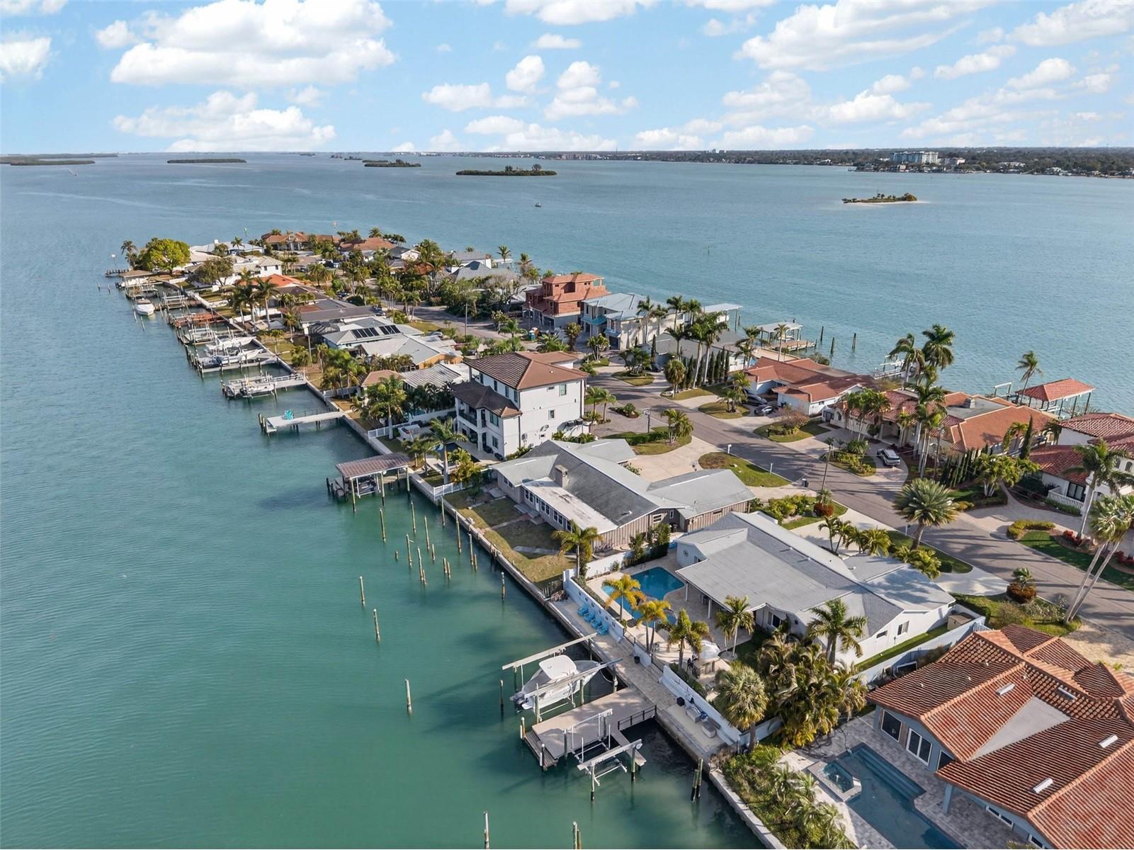 136 Windward Island Clearwater Beach FL 33767 TB8475218 image6