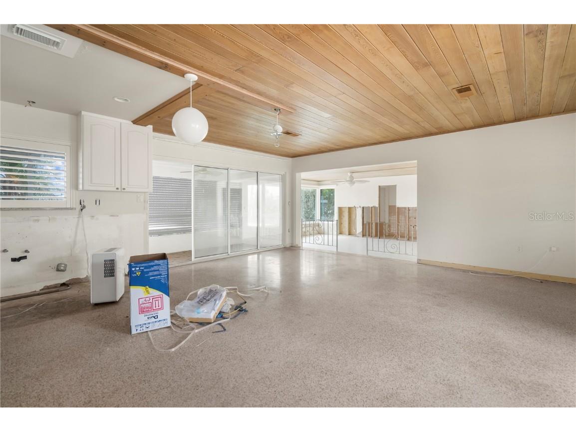 1360 Aqua View Englewood FL 34223 - LEMON BAY N6140900 image16