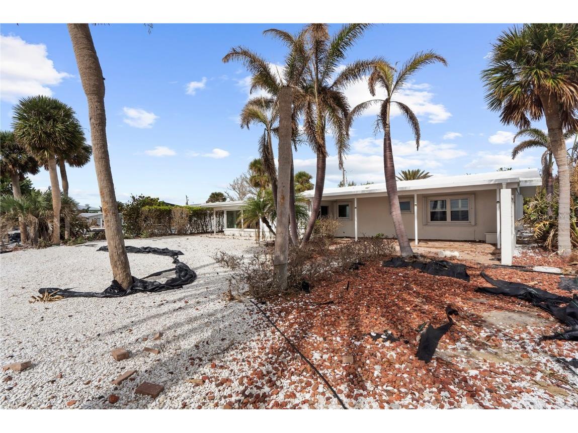 1360 Aqua View Englewood FL 34223 - LEMON BAY N6140900 image24