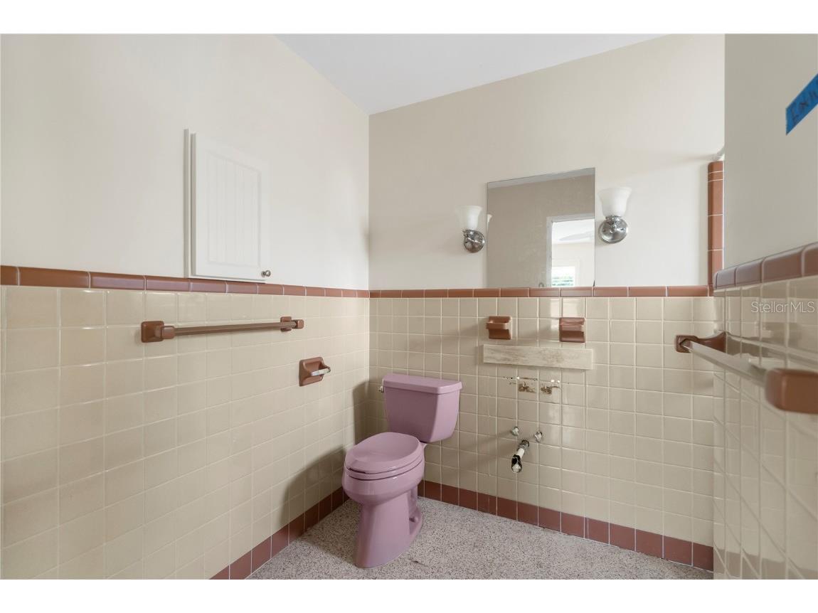 1360 Aqua View Englewood FL 34223 - LEMON BAY N6140900 image8