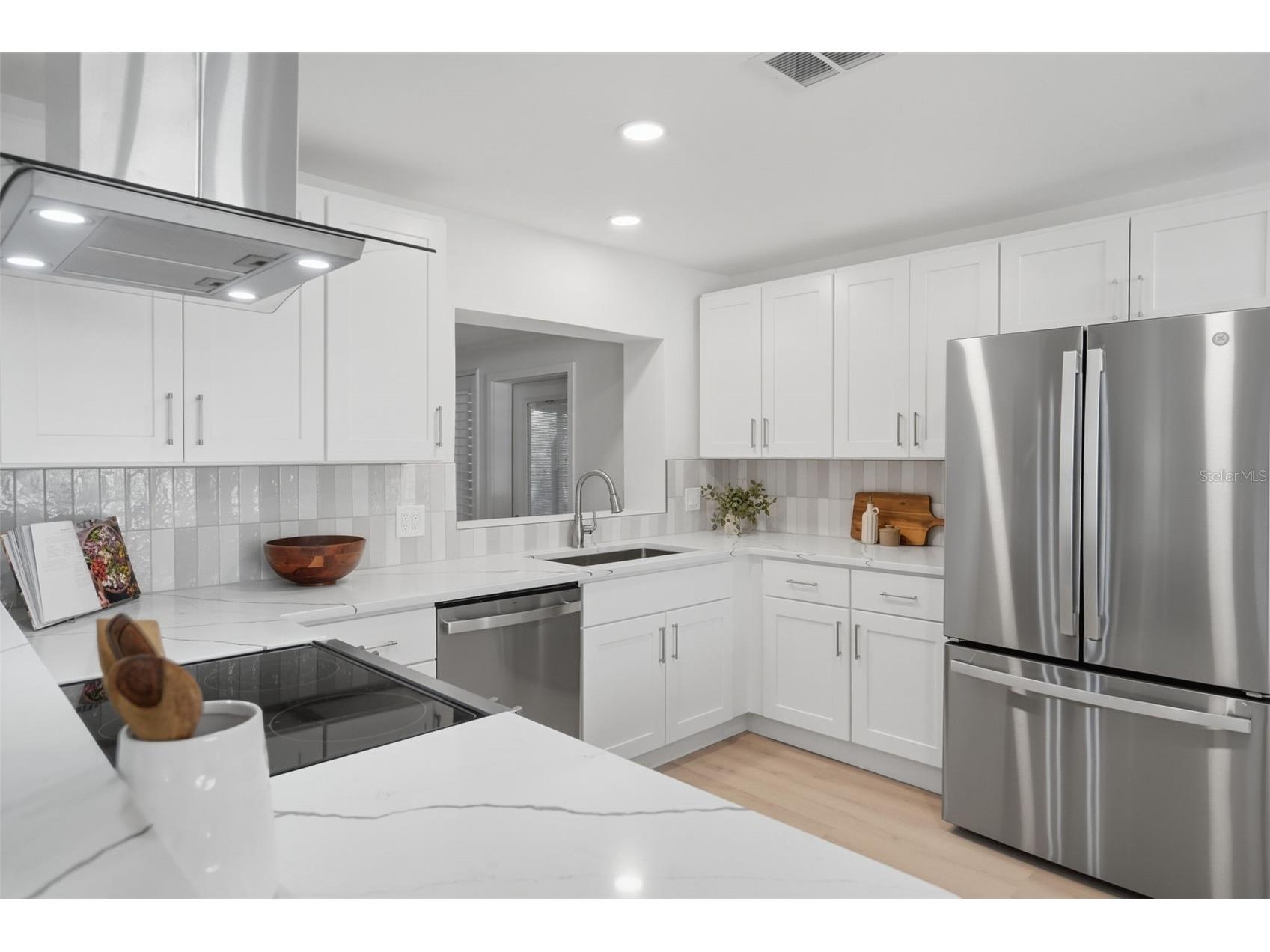 1360 Irving Avenue Clearwater FL 33756 A4698666 image5
