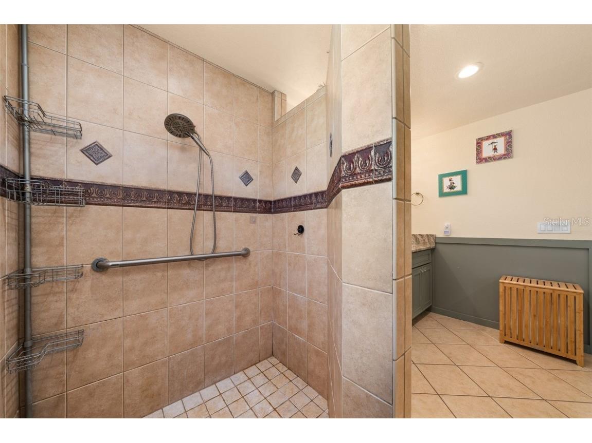 1360 Lake Josephine Drive Sebring FL 33875 - LAKE JOSEPHINE A4669731 image38