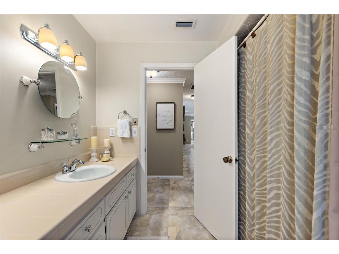 1360 Mirror Terrace NW Winter Haven FL 33881 - Spring Lake P4935810 image47