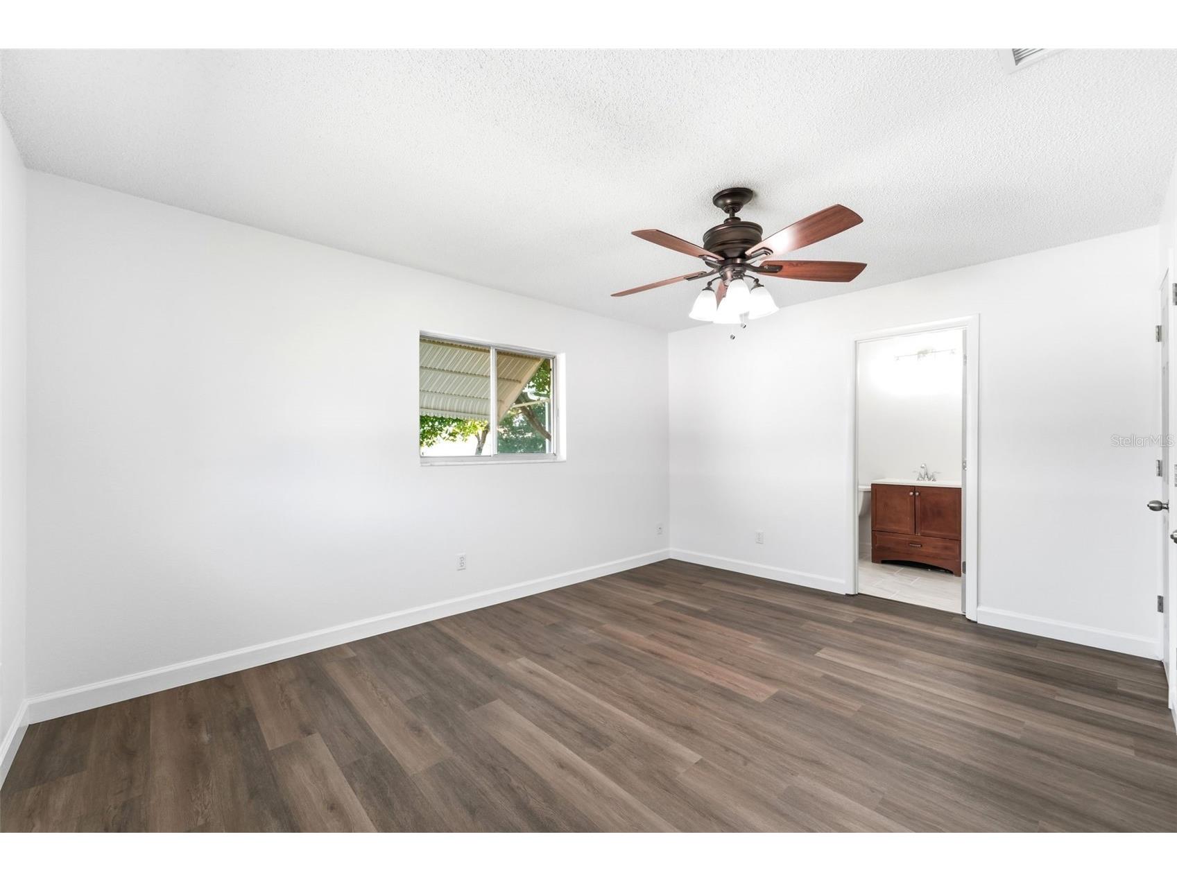 1360 N Old Mill Drive Deltona FL 32725 V4950236 image12