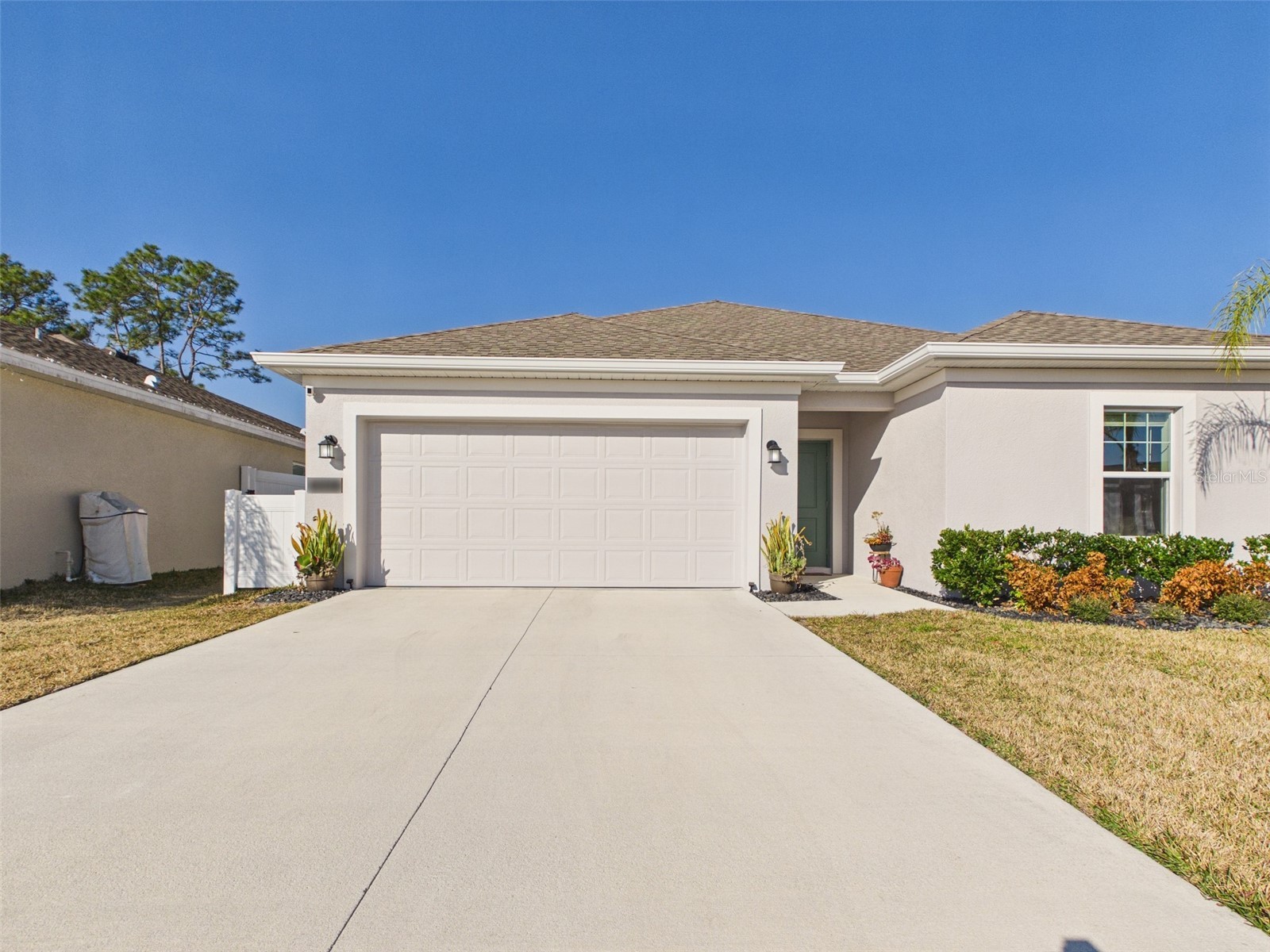 1360 Peach Creek Drive Osteen FL 32764 OM718945 image1