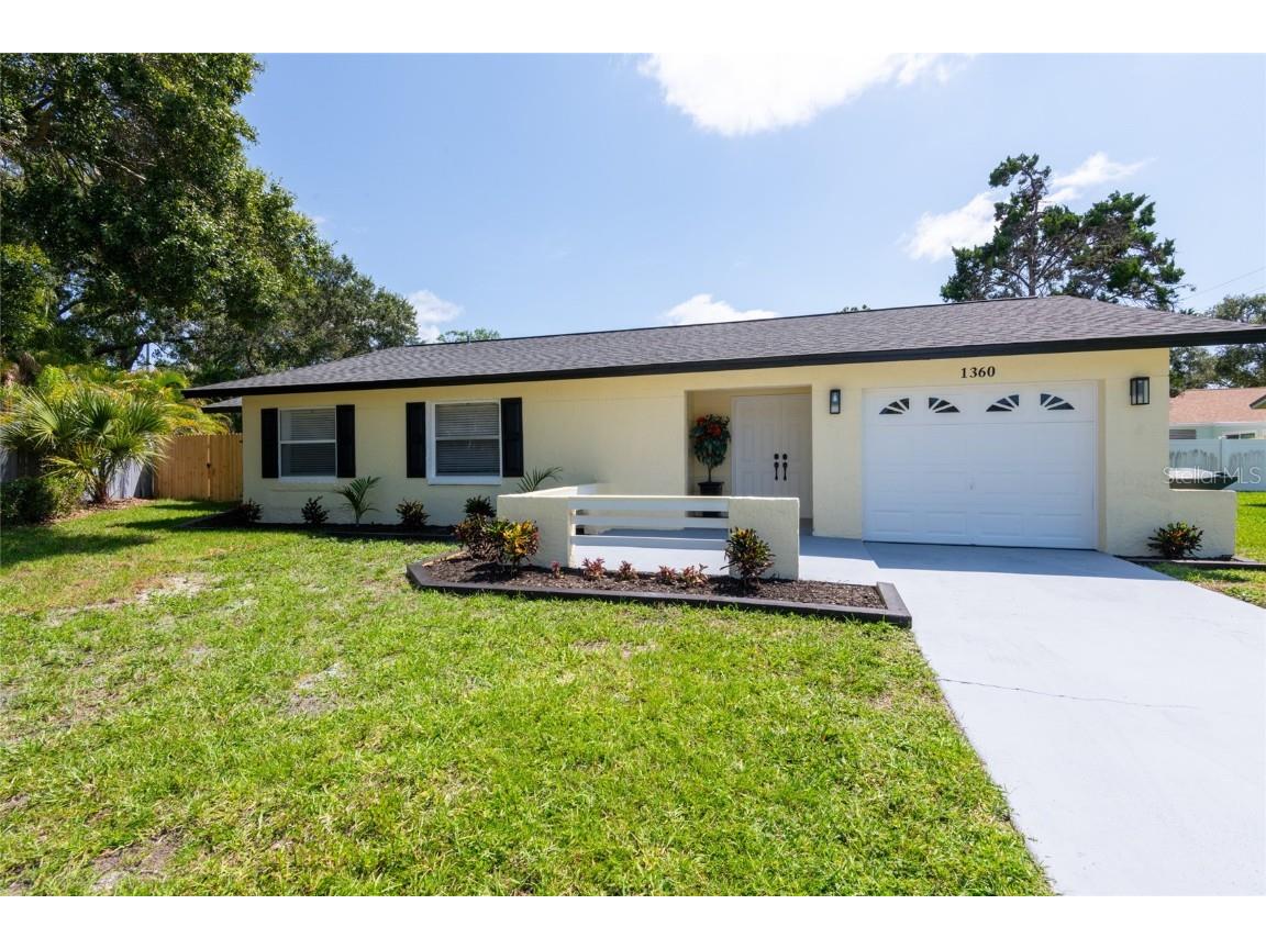 1360 Scotchwood Glen Dunedin FL 34698 U8211932 image1