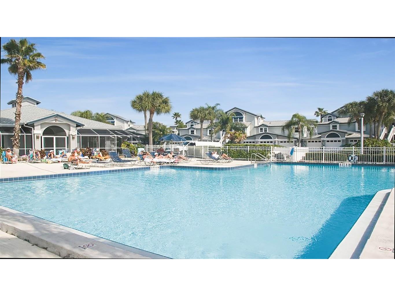 1360 Siesta Bayside Drive #1360-D Sarasota FL 34242 A4588739 image24