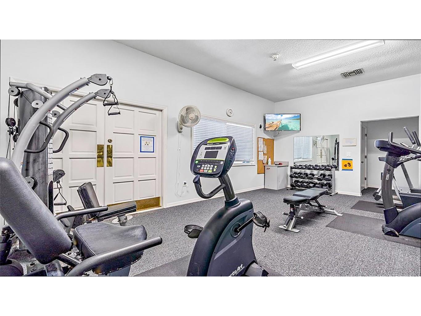 1360 Siesta Bayside Drive #1360-D Sarasota FL 34242 A4588739 image26