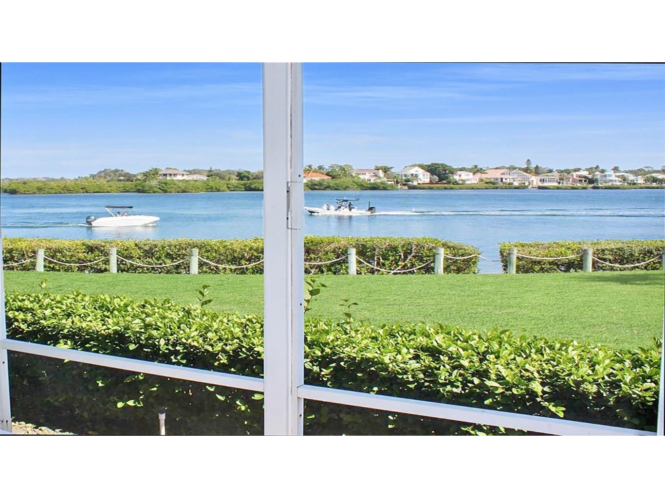 1360 Siesta Bayside Drive #1360-D Sarasota FL 34242 A4588739 image6