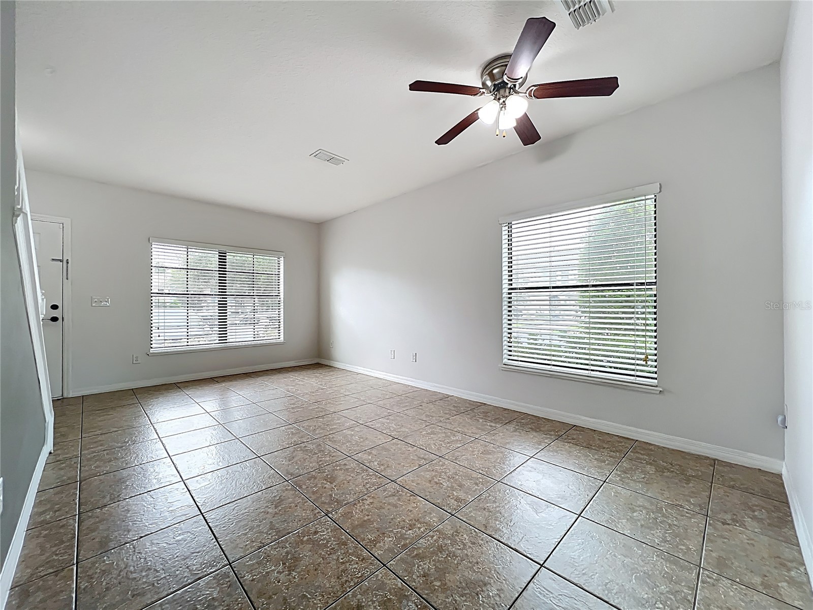 1360 Windsor Lake Circle Sanford FL 32773 O6397870 image11