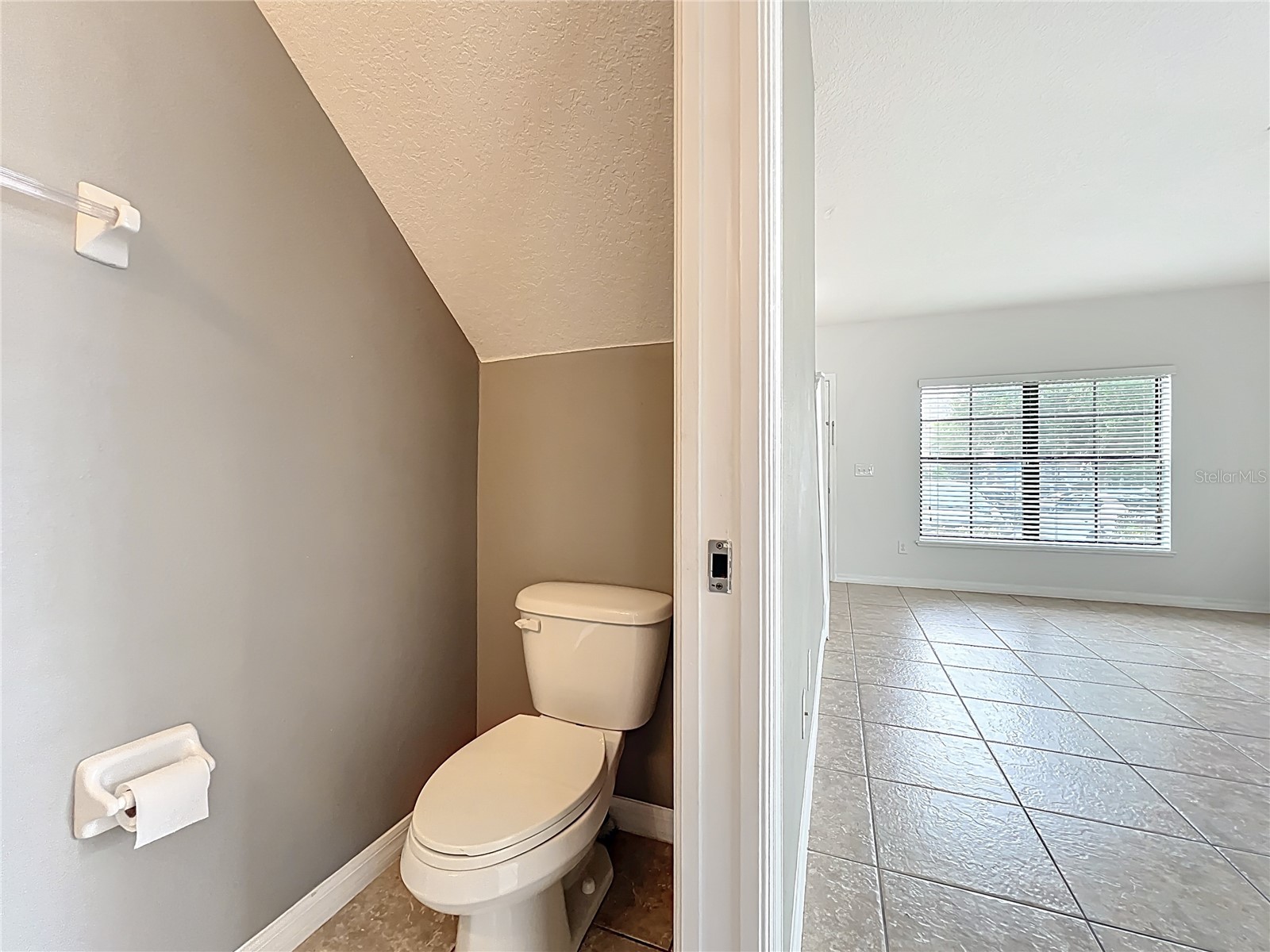 1360 Windsor Lake Circle Sanford FL 32773 O6397870 image25