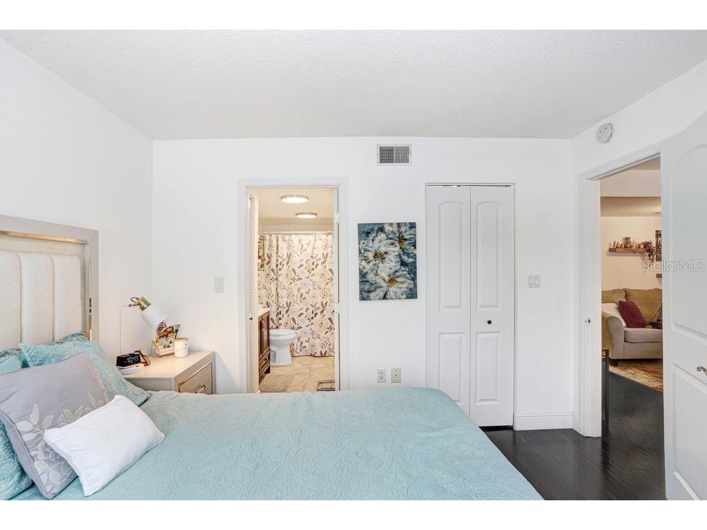 13602 S Village Drive #1205 Tampa FL 33618 TB8494368 image16