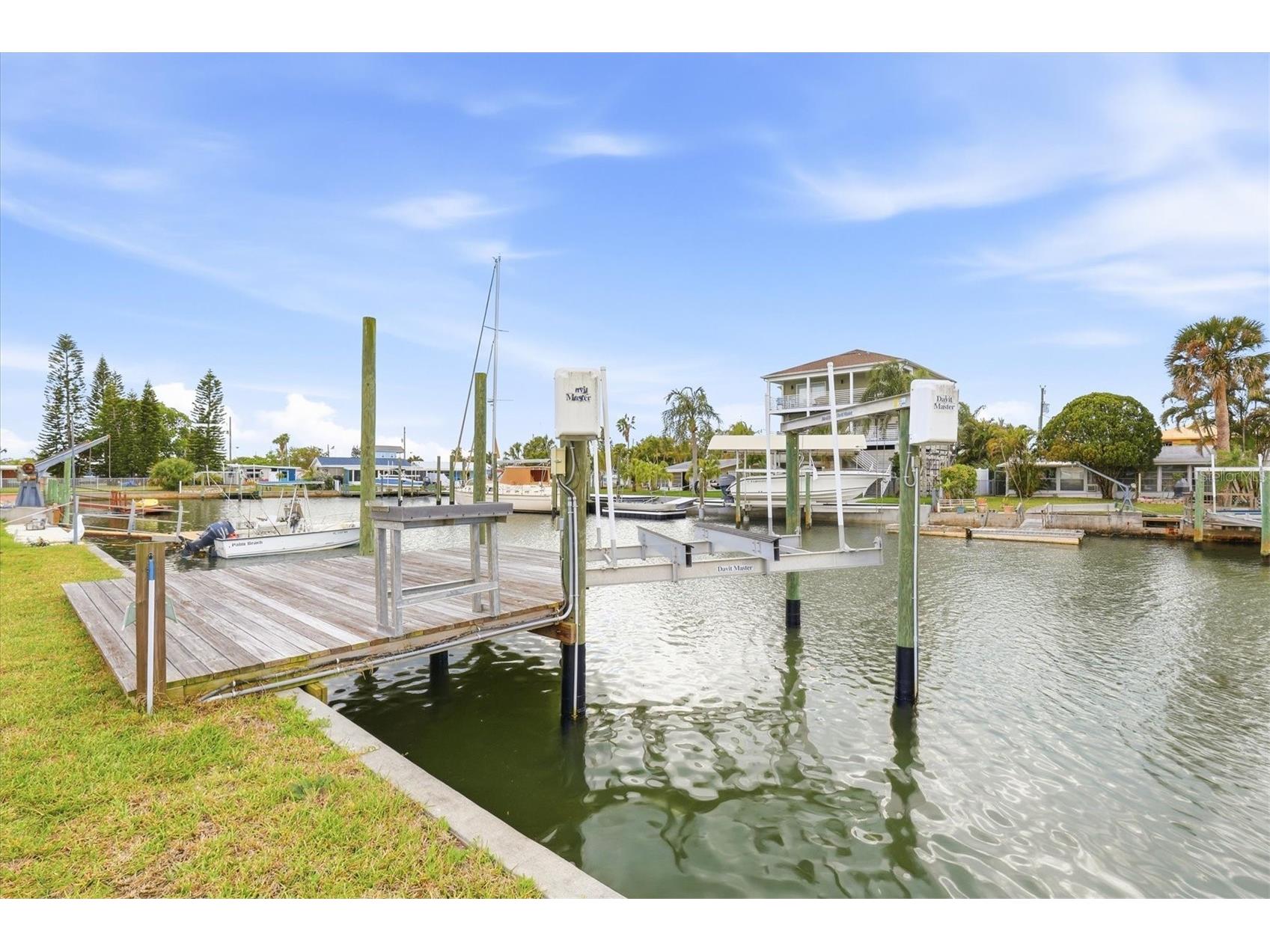 13603 Britton Drive Hudson FL 34667 - DIRECT GULF ACCESS HOME W7884557 image3