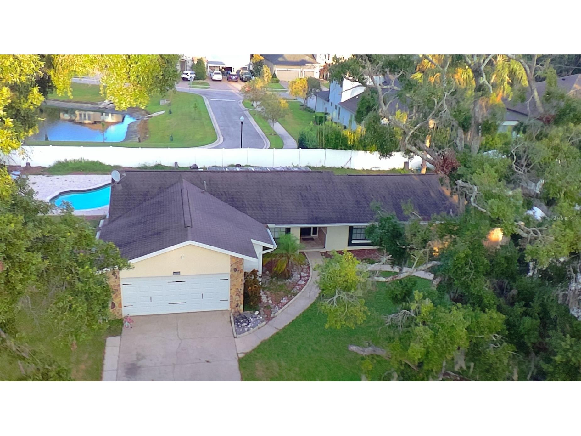 13603 Westshire Drive Tampa FL 33618 TB8514166 image3