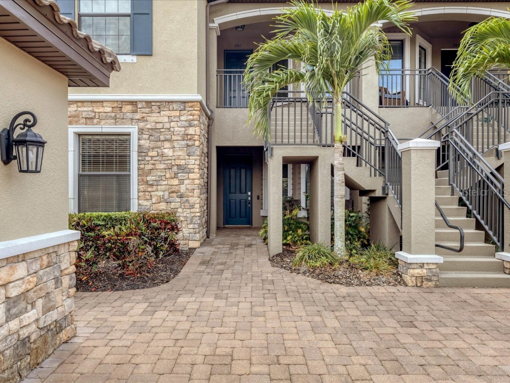 13604 Messina Loop #101 Lakewood Ranch FL 34211 A4565737 image1