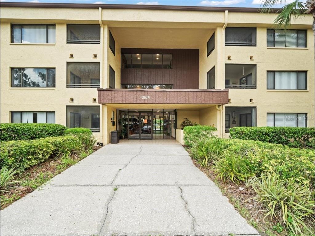 13604 S Village Drive #104 Tampa FL 33618 T3542365 image1