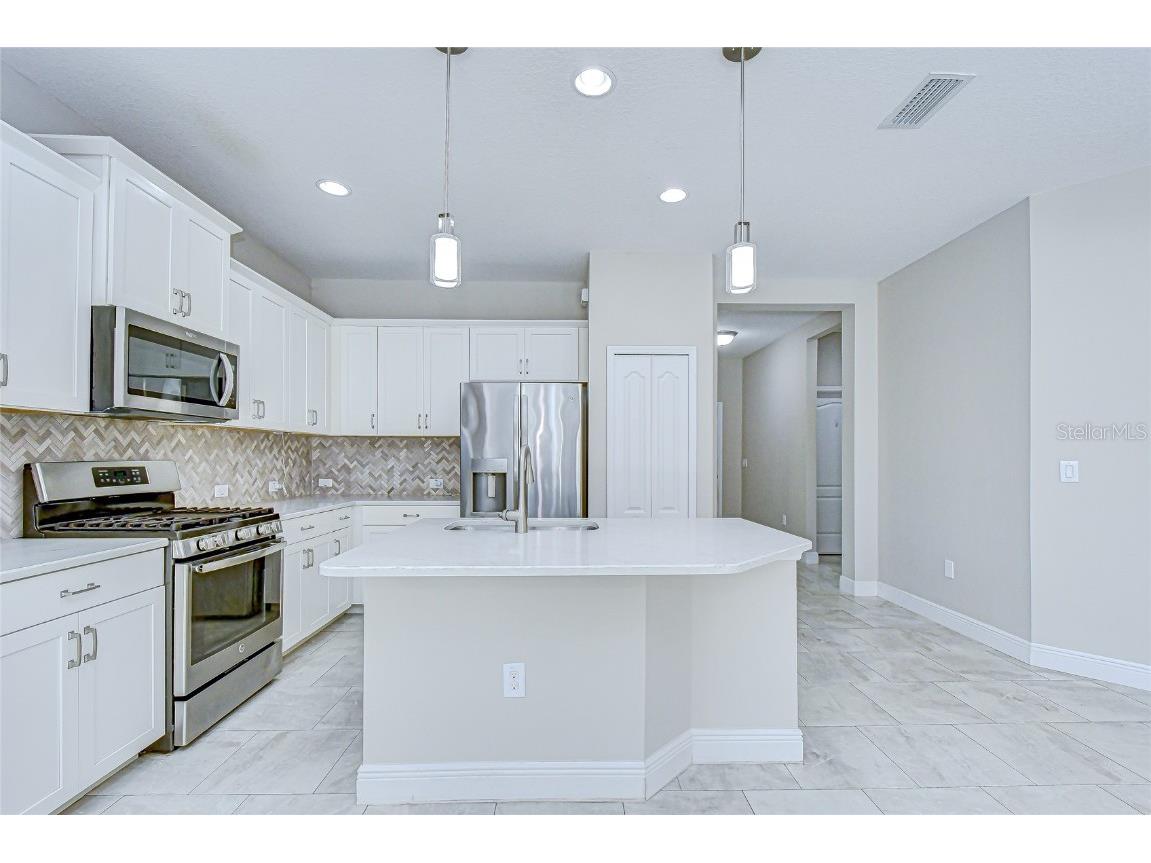 13605 Circa Crossing Drive Lithia FL 33547 TB8444988 image10