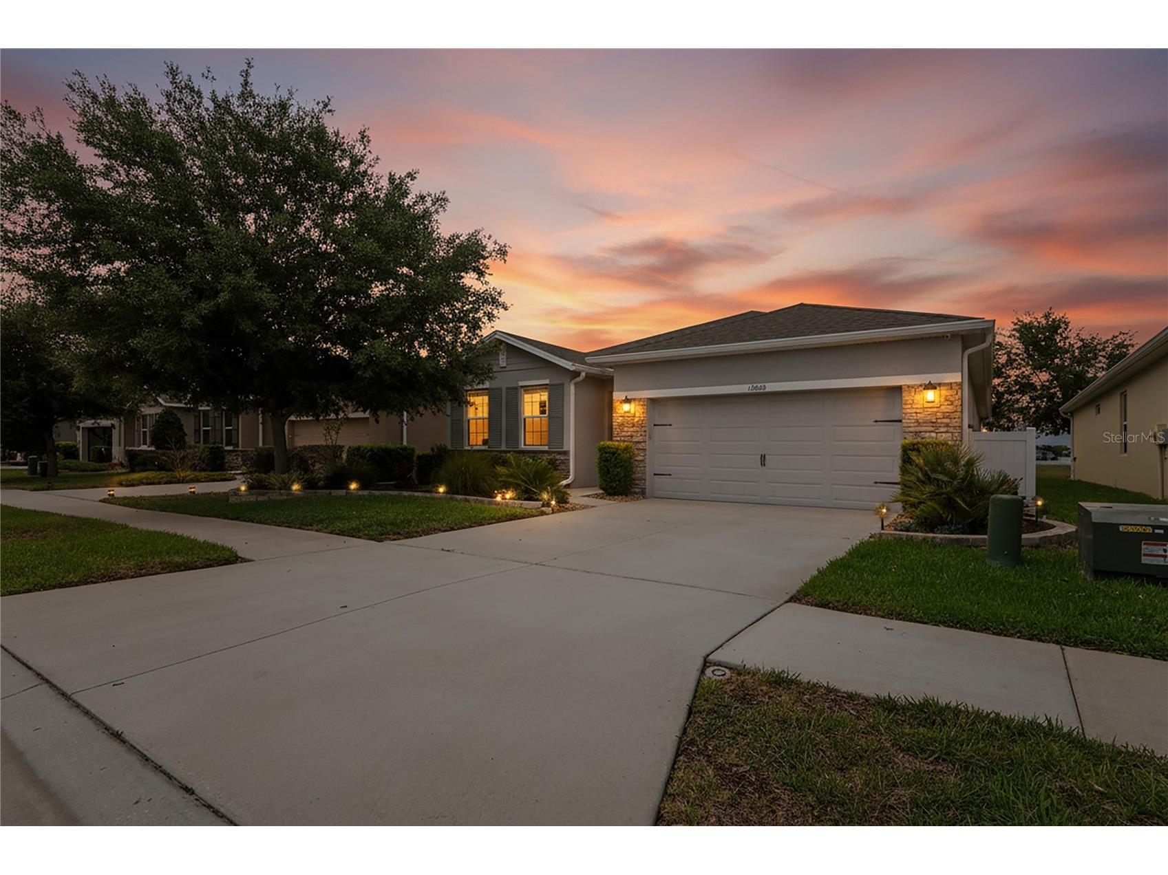 13605 Paddington Way Spring Hill FL 34609 W7885306 image1