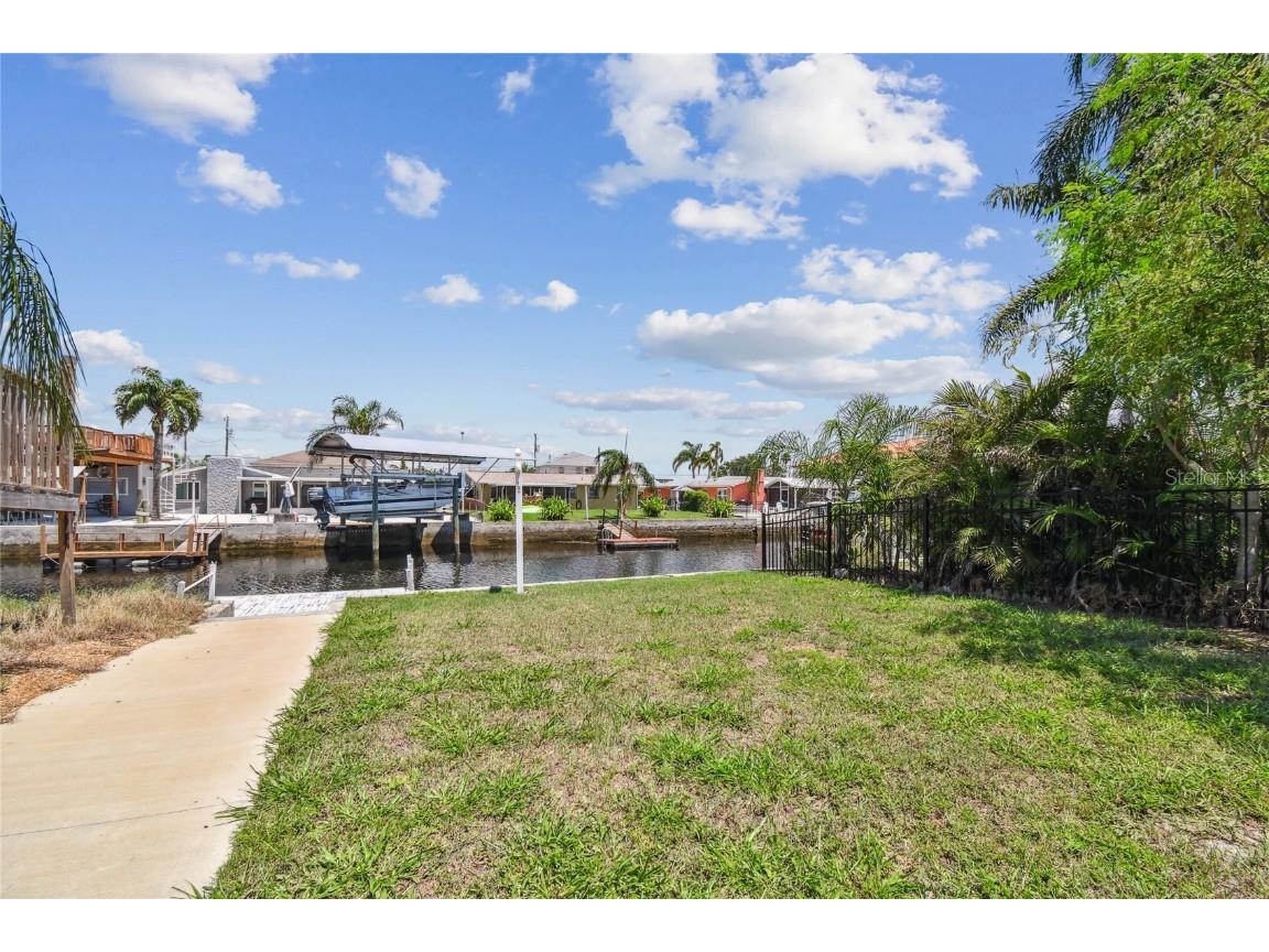 13606 Allyn Drive Hudson FL 34667 W7877831 image44