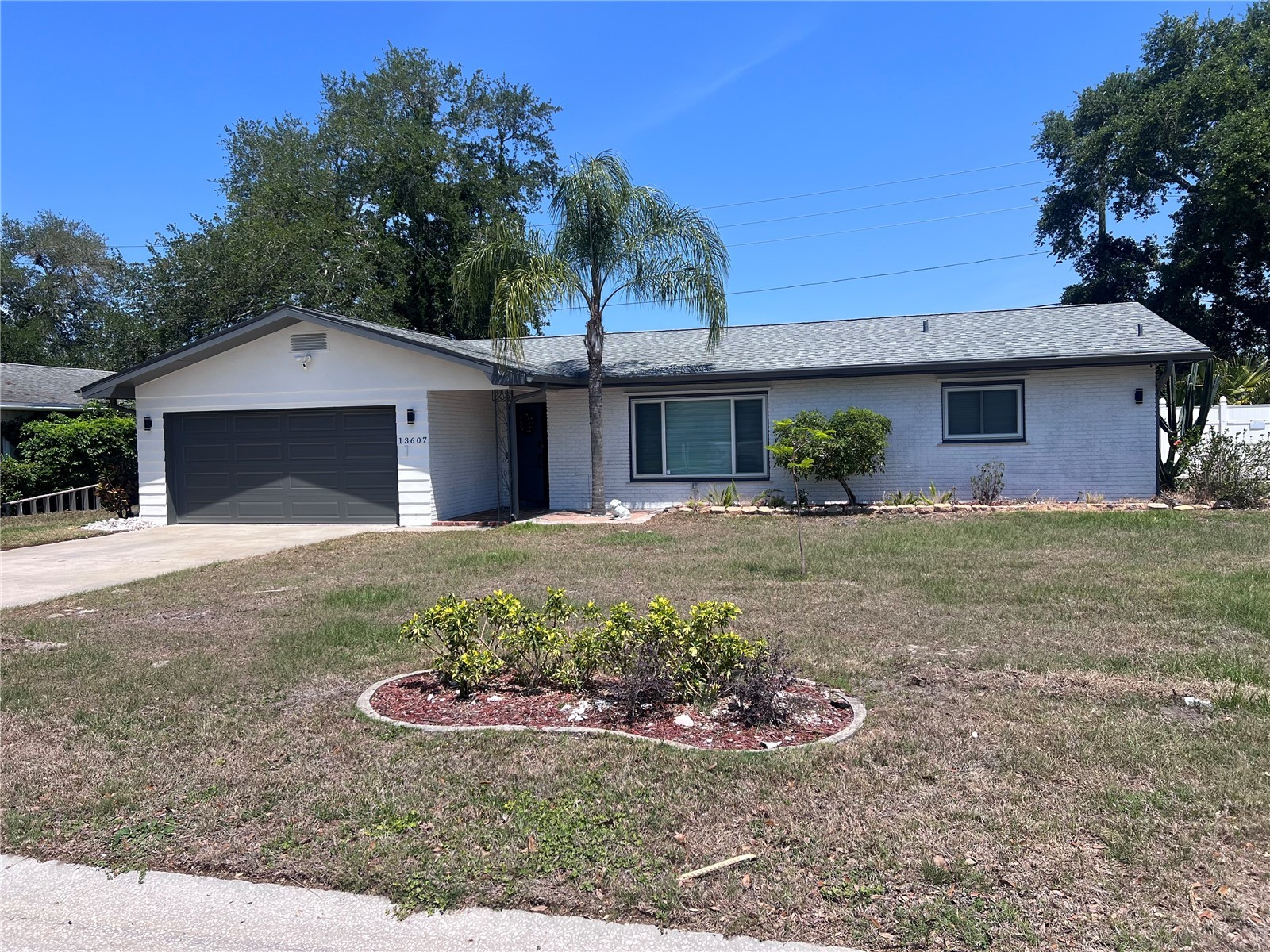13607 101st Terrace Seminole FL 33776 TB8499054 image1