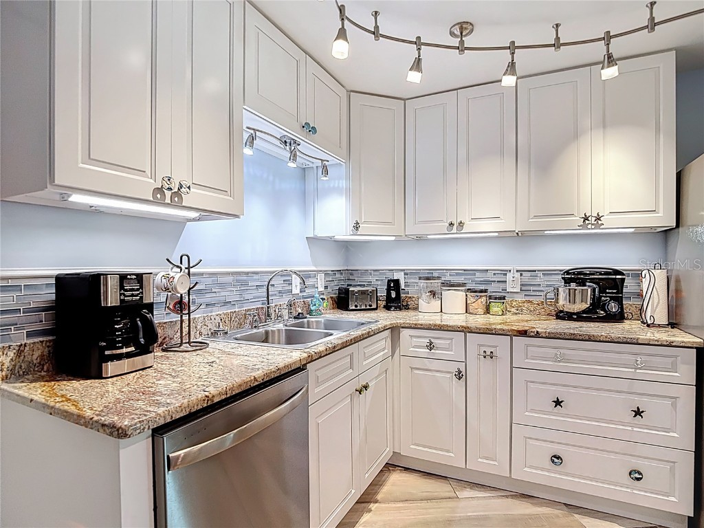 13607 Frances Avenue Hudson FL 34667 W7880934 image23