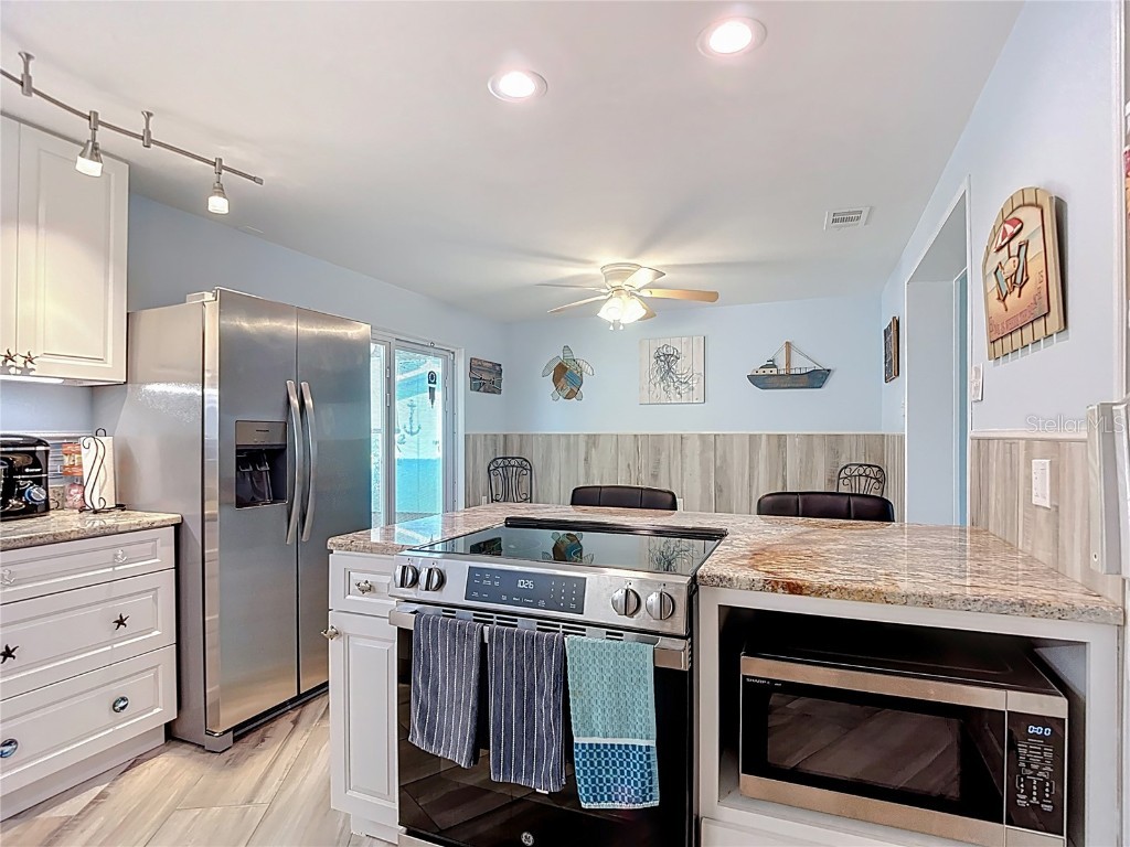 13607 Frances Avenue Hudson FL 34667 W7880934 image27