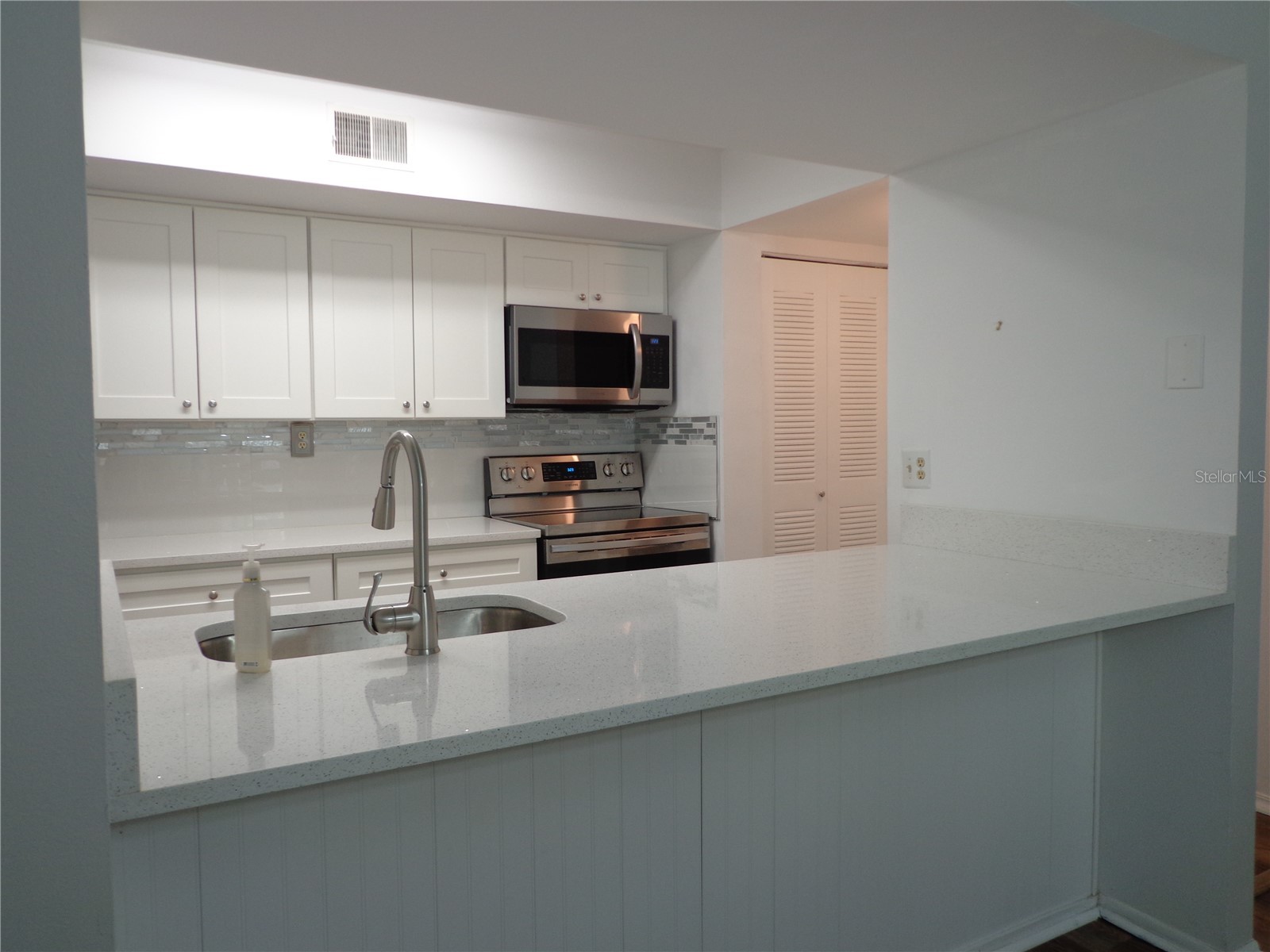 13608 S Village Drive #7103 Tampa FL 33618 TB8514124 image9