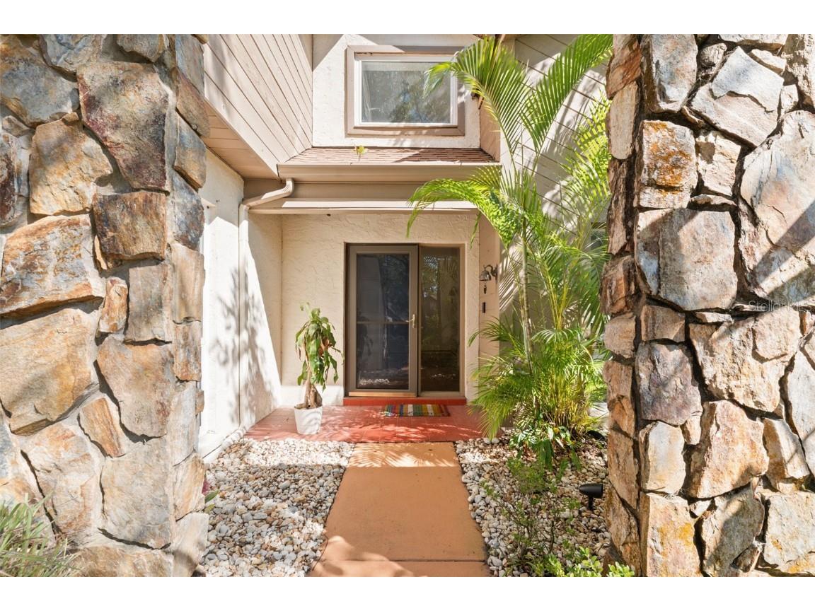 13609 Heritage Way Tampa FL 33613 W7880272 image4