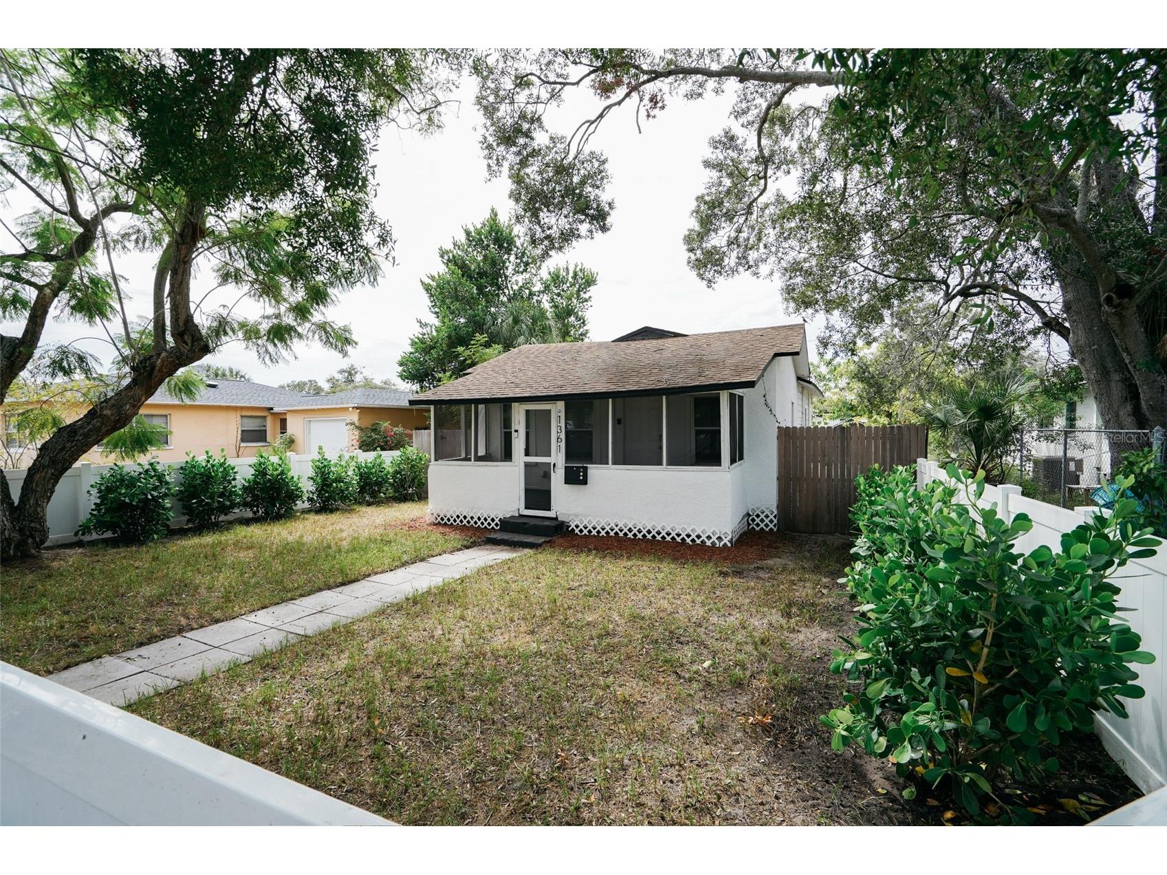 1361 29th Street S Saint Petersburg FL 33712 TB8472525 image1