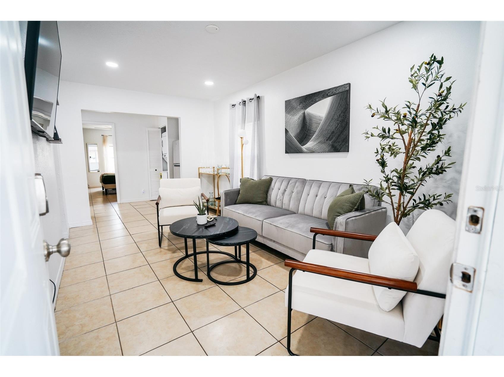 1361 29th Street S Saint Petersburg FL 33712 TB8472525 image4