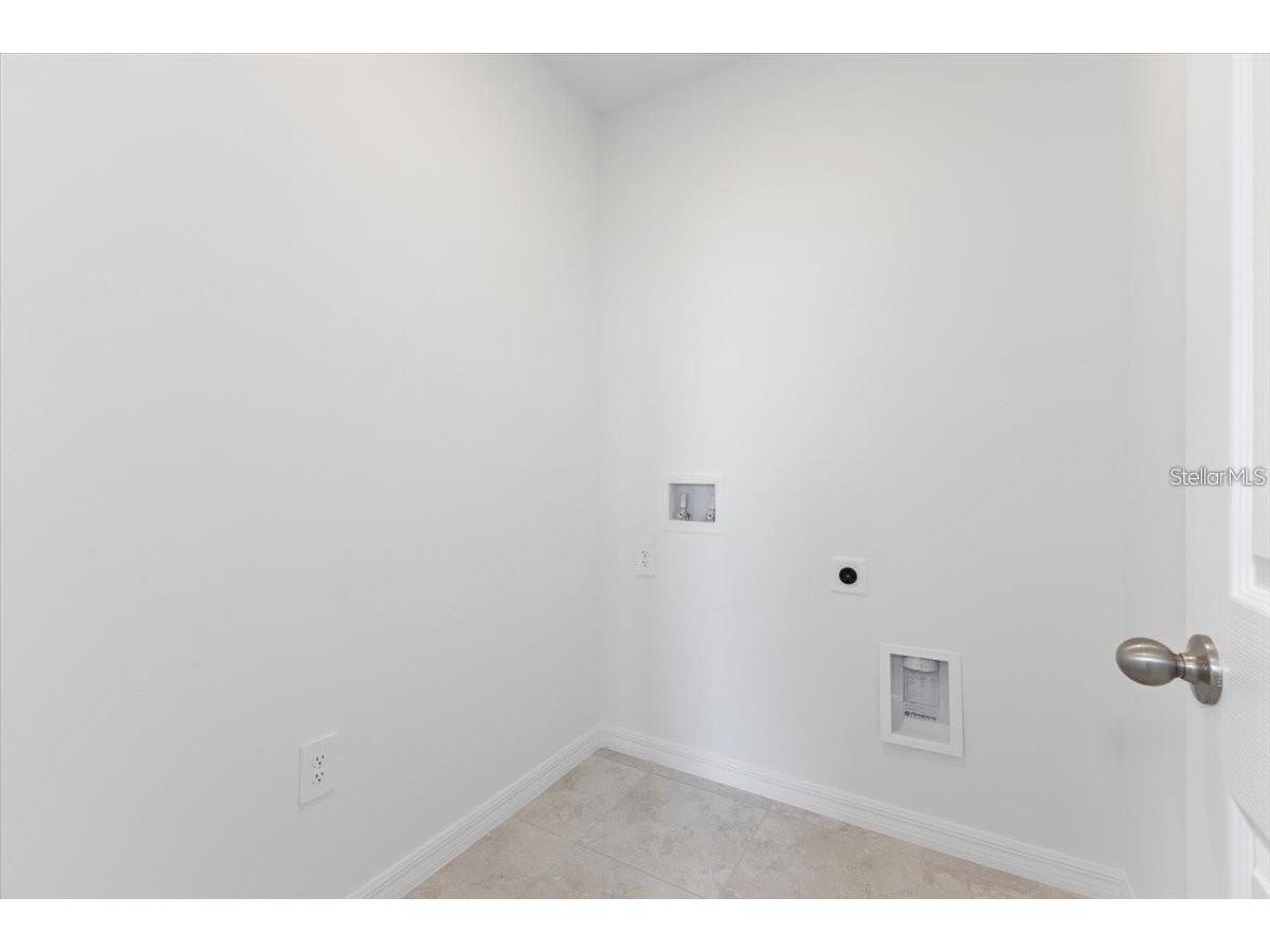 1361 Current Place Haines City FL 33844 O6405629 image14