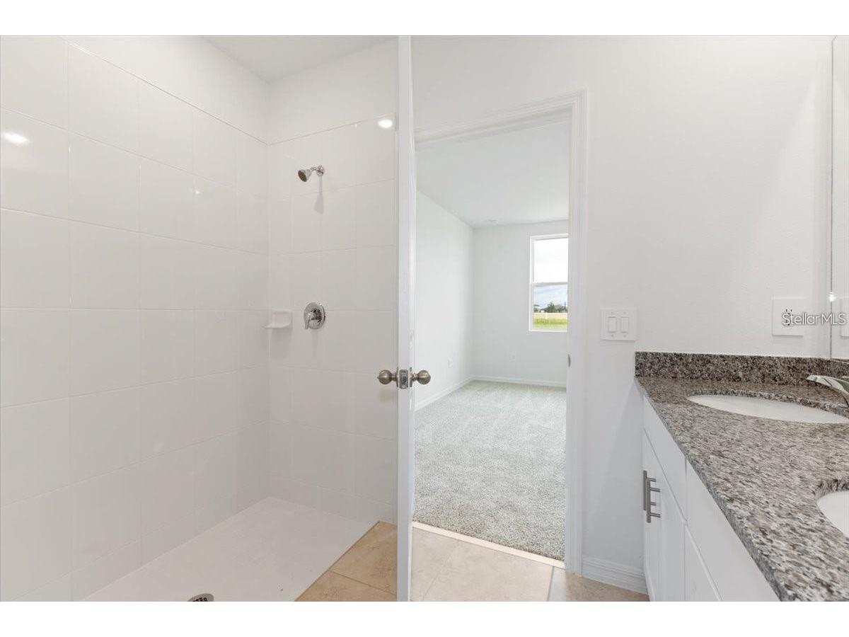1361 Current Place Haines City FL 33844 O6405629 image16