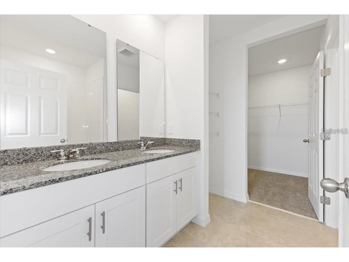 1361 Current Place Haines City FL 33844 O6405629 image17
