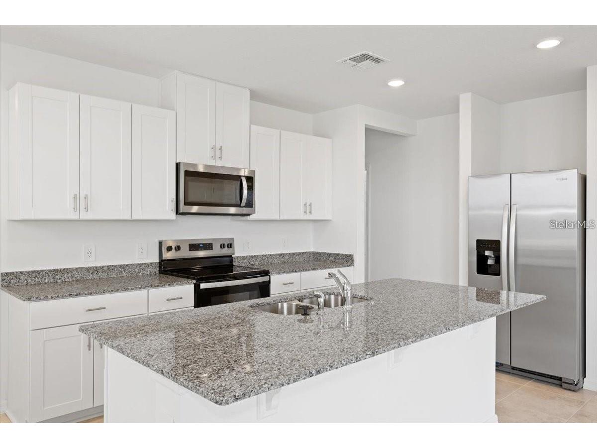 1361 Current Place Haines City FL 33844 O6405629 image2