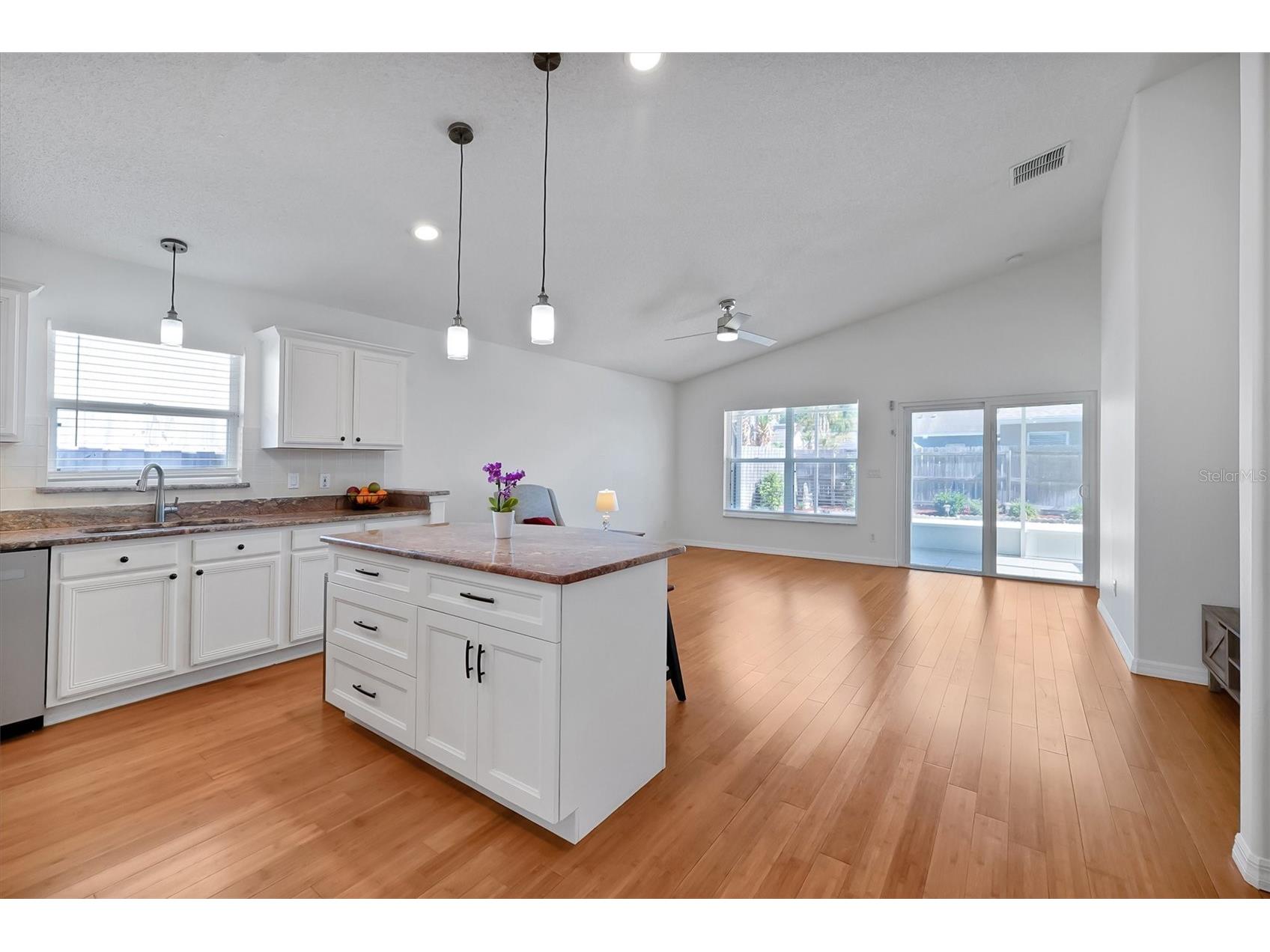 1361 Holly Glen Run Apopka FL 32703 O6402348 image12