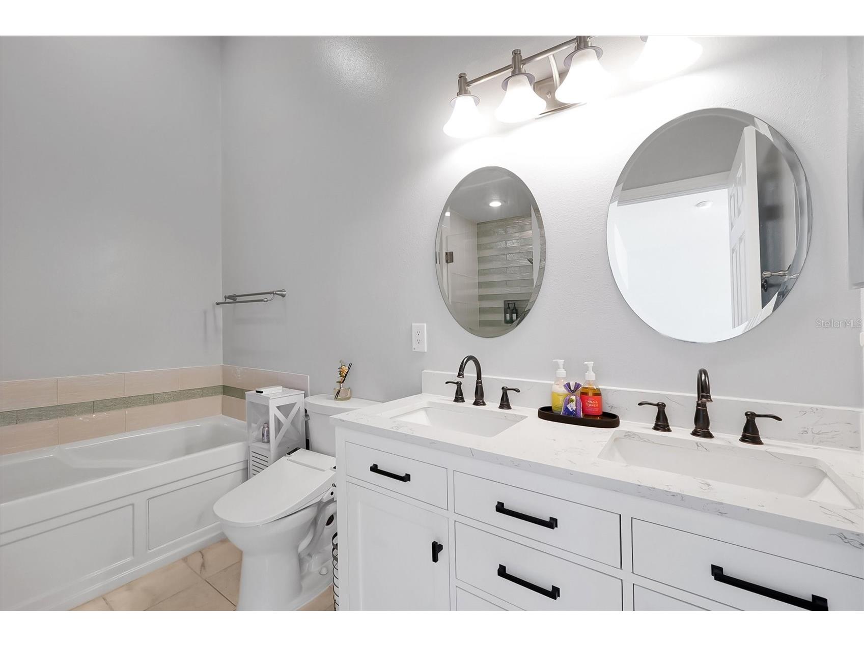1361 Holly Glen Run Apopka FL 32703 O6402348 image18