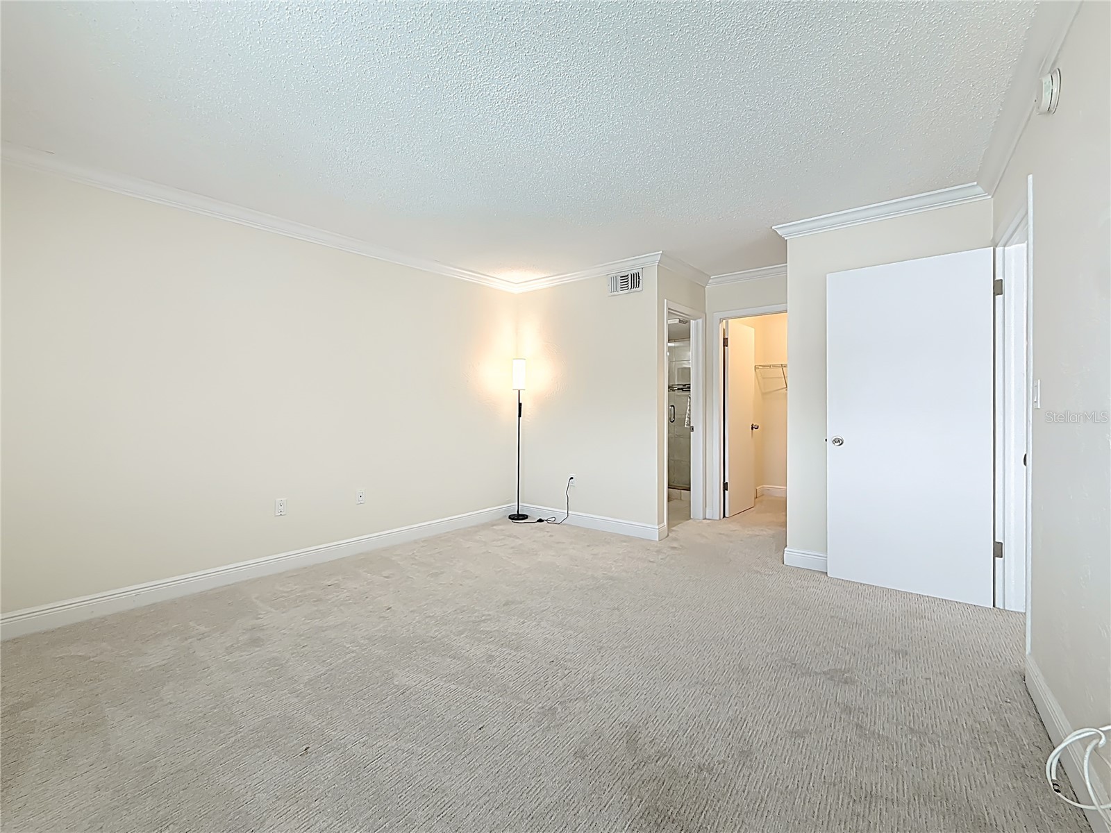 1361 Snell Isle Boulevard NE #6 Saint Petersburg FL 33704 TB8484154 image12