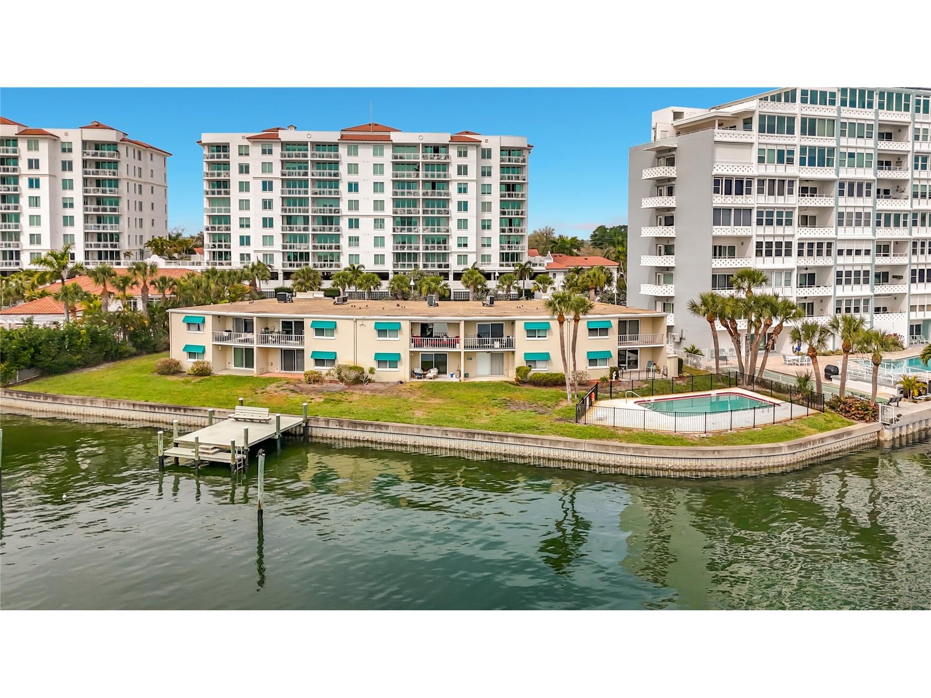 1361 Snell Isle Boulevard NE #6 Saint Petersburg FL 33704 TB8484154 image19