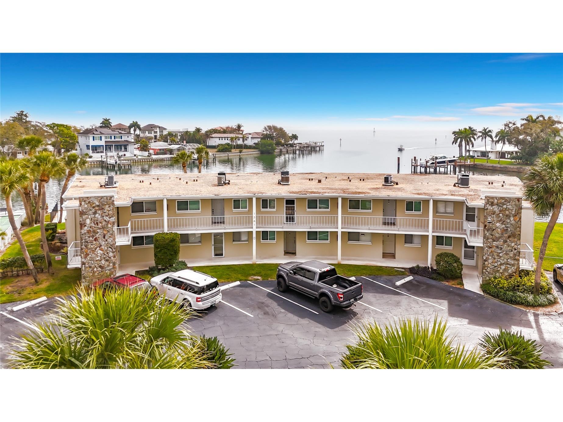 1361 Snell Isle Boulevard NE #6 Saint Petersburg FL 33704 TB8484154 image2