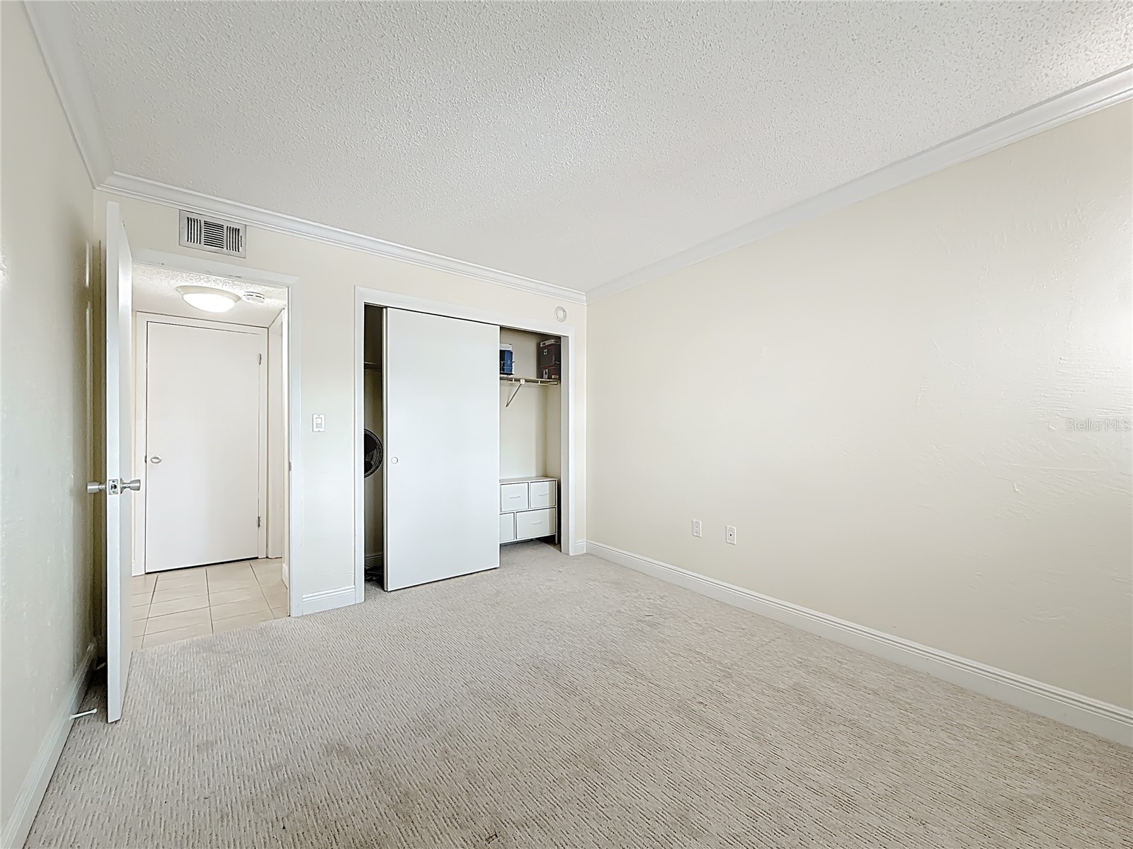 1361 Snell Isle Boulevard NE #6 Saint Petersburg FL 33704 TB8484154 image28