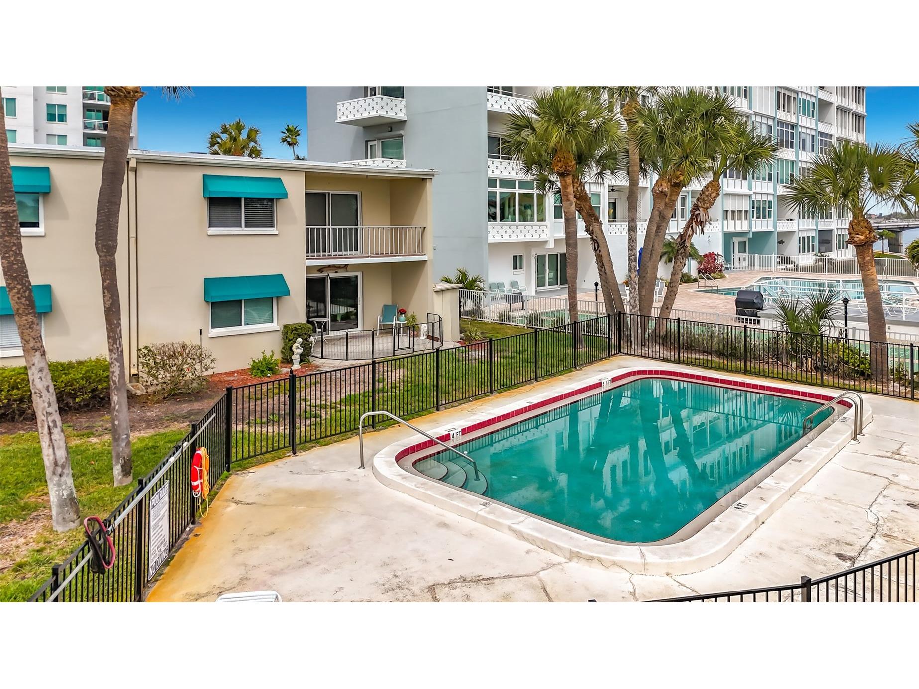 1361 Snell Isle Boulevard NE #6 Saint Petersburg FL 33704 TB8484154 image38