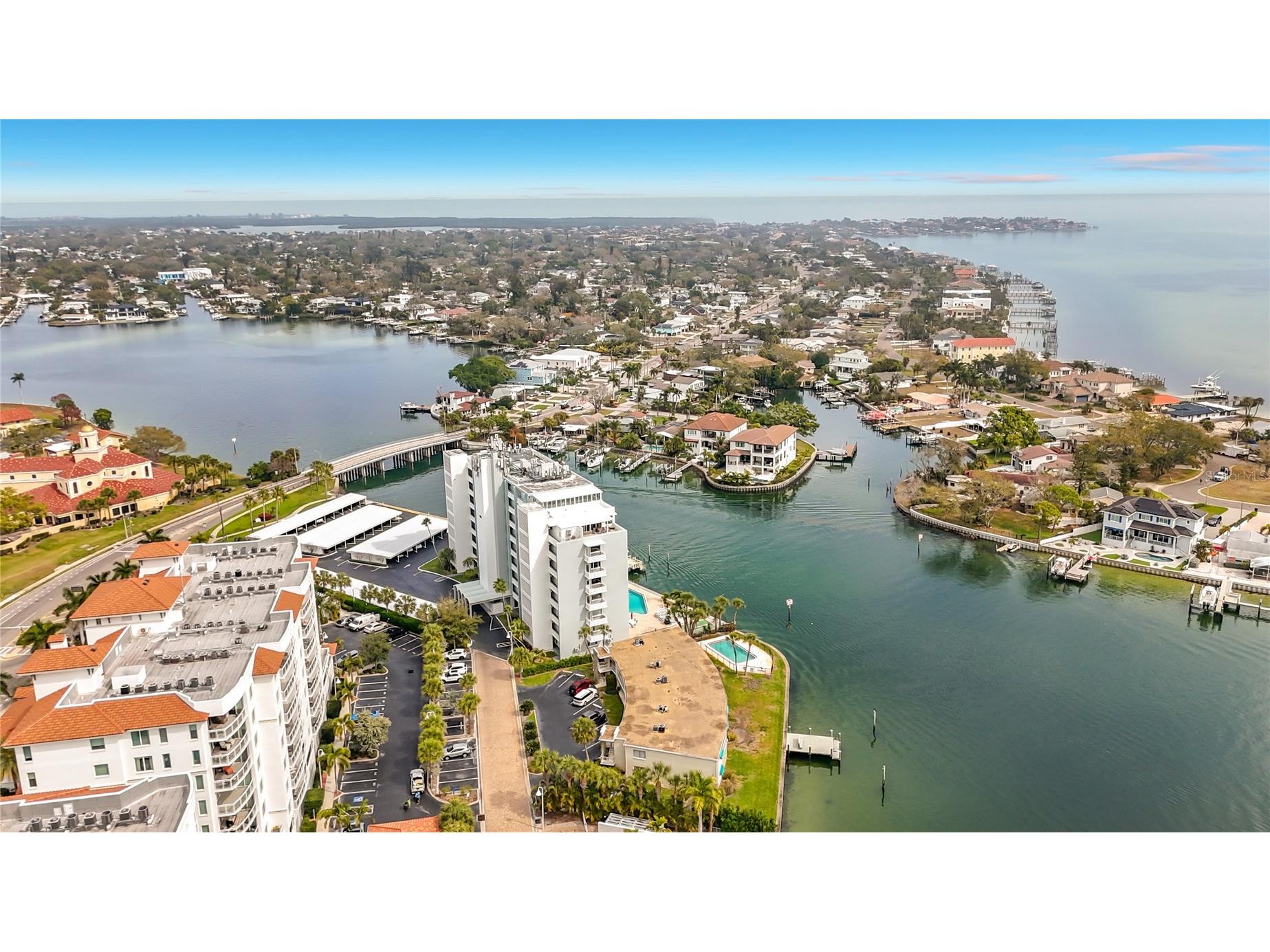 1361 Snell Isle Boulevard NE #6 Saint Petersburg FL 33704 TB8484154 image42