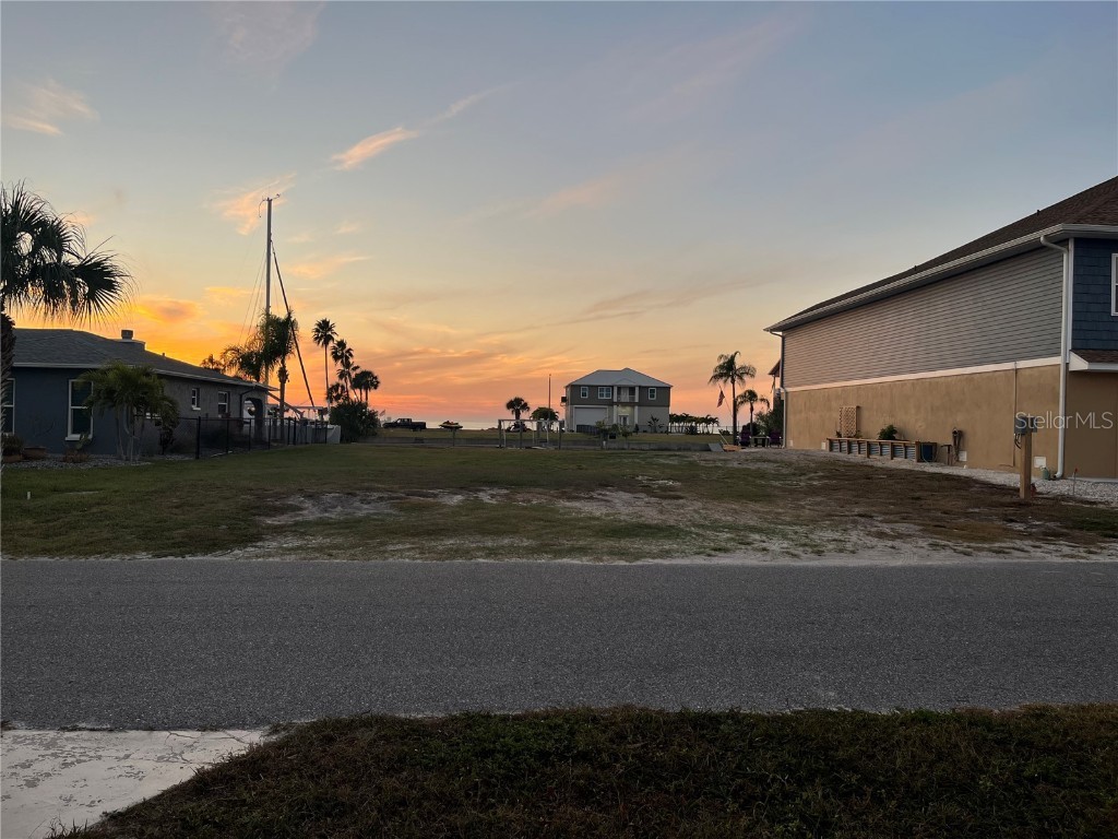 13610 Claudia Drive Hudson FL 34667 - GULF OF AMERICA W7880843 image3